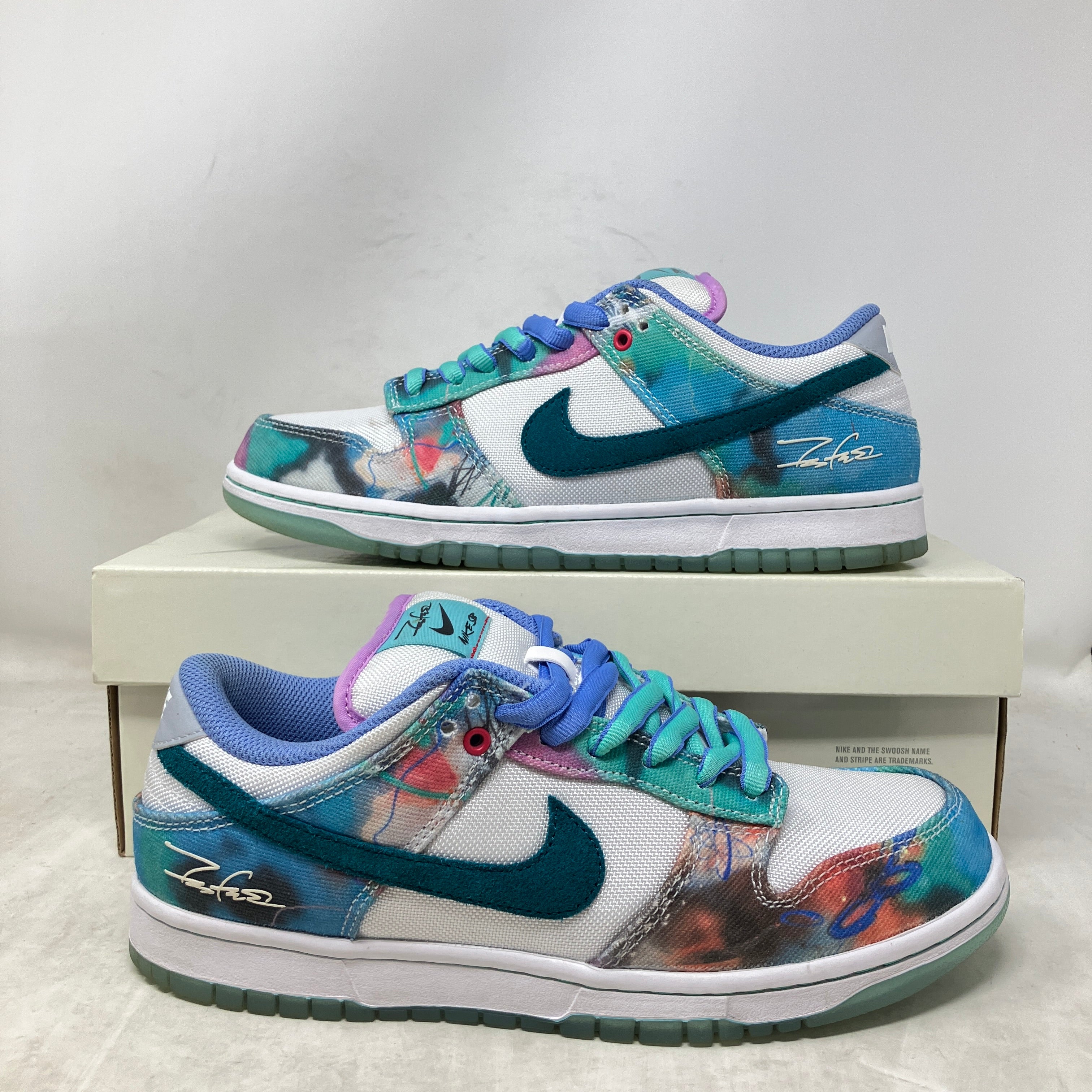 Nike SB Dunk Low Futura Laboratories Bleached Aqua