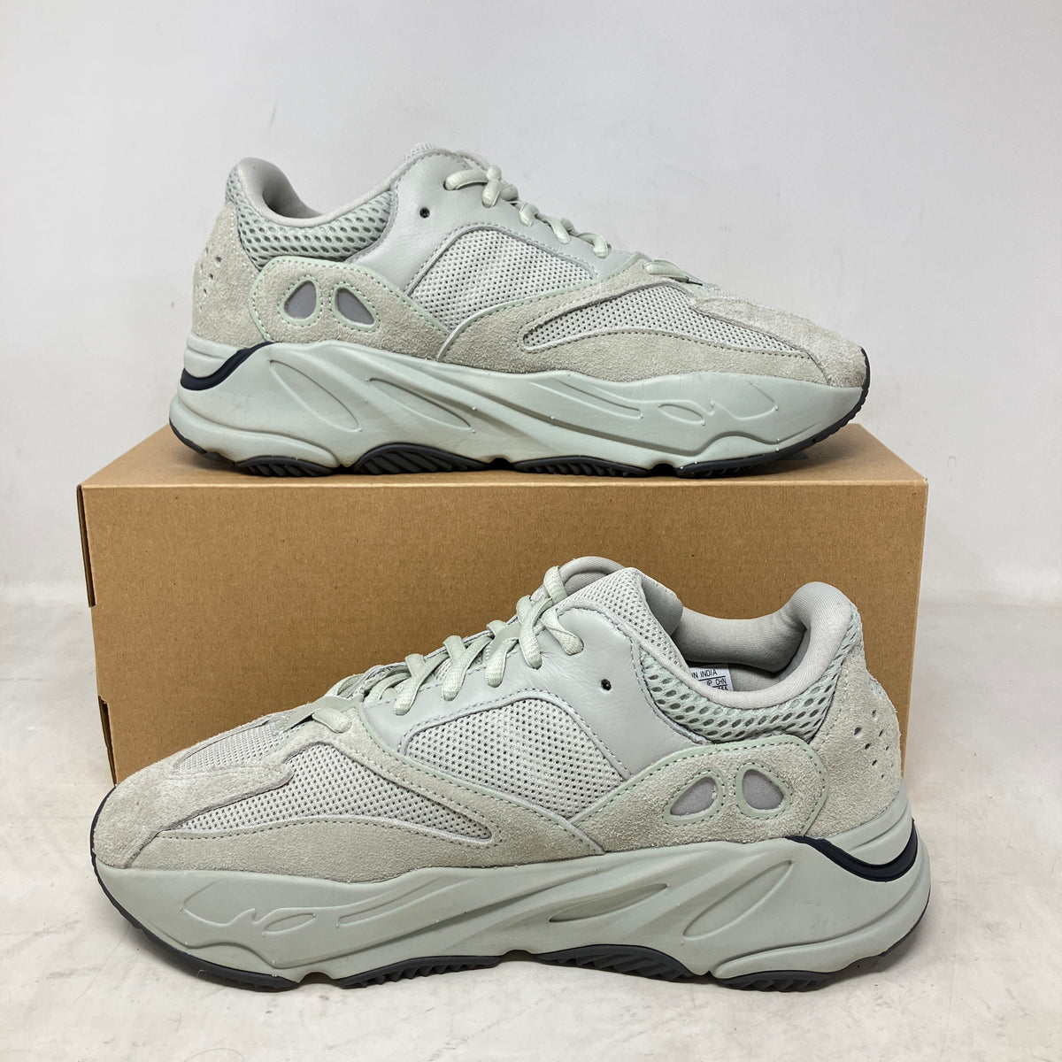 adidas Yeezy Boost 700 Salt