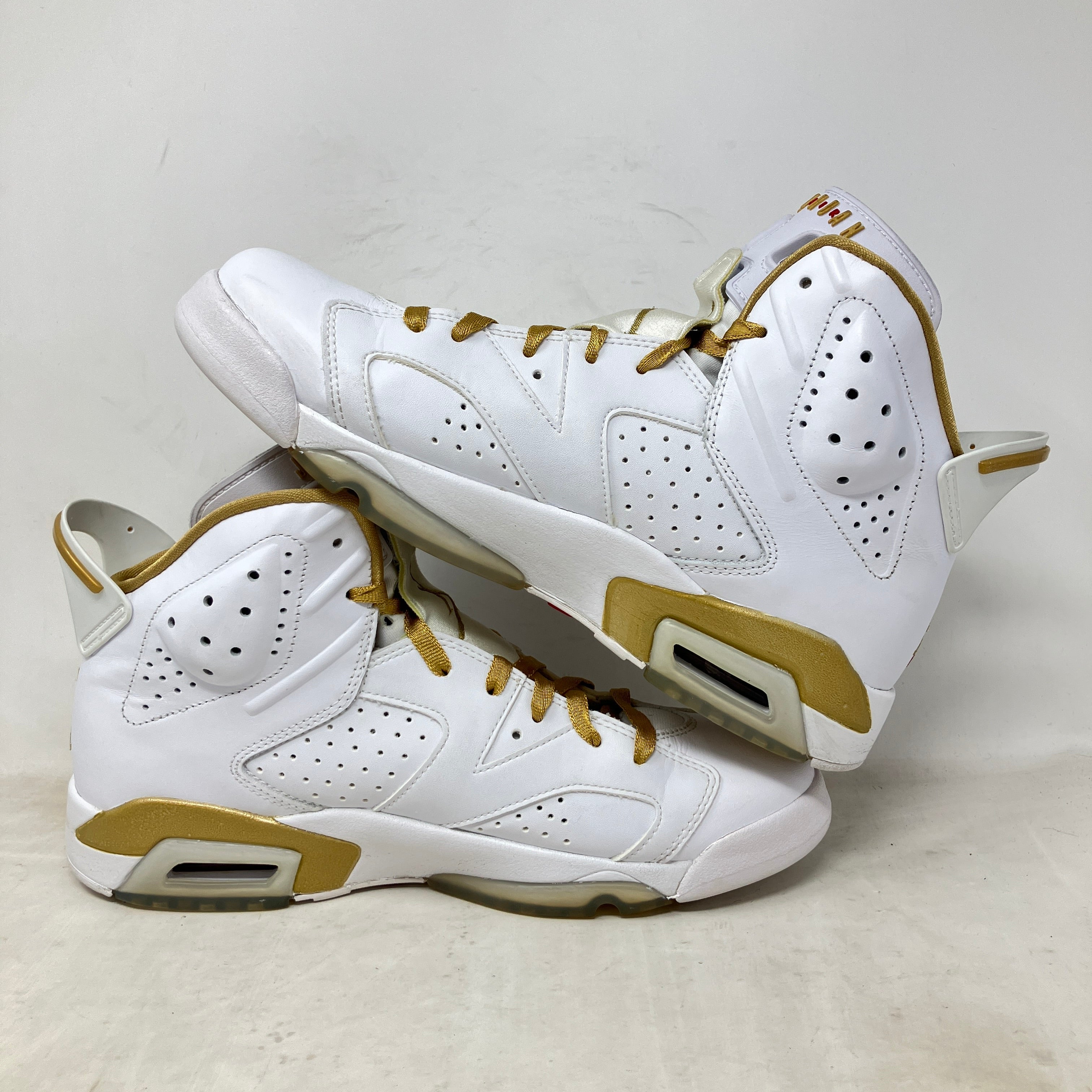 Jordan 6 Retro Golden Moments Pack (6)