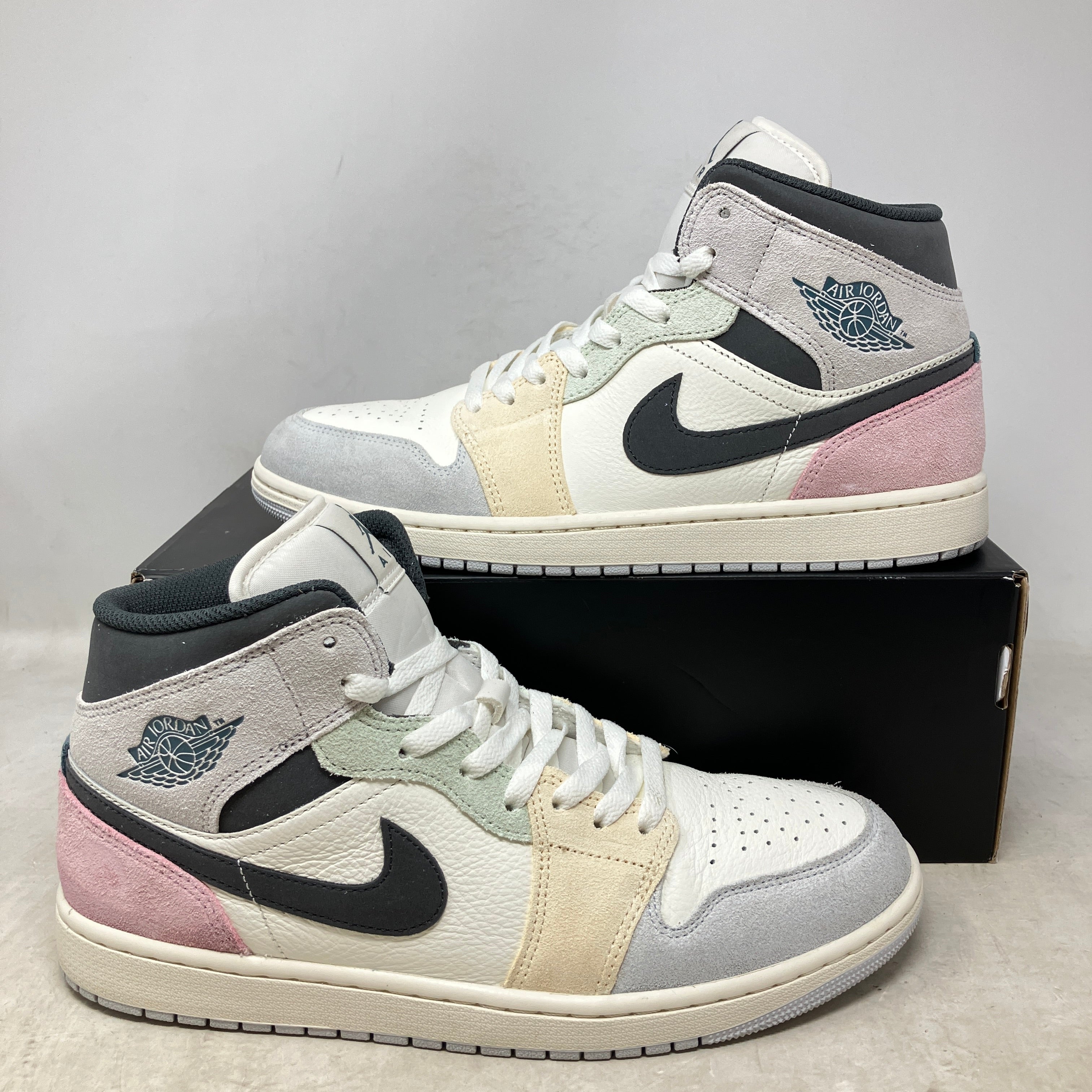 Jordan 1 Mid SE Sail Pastels
