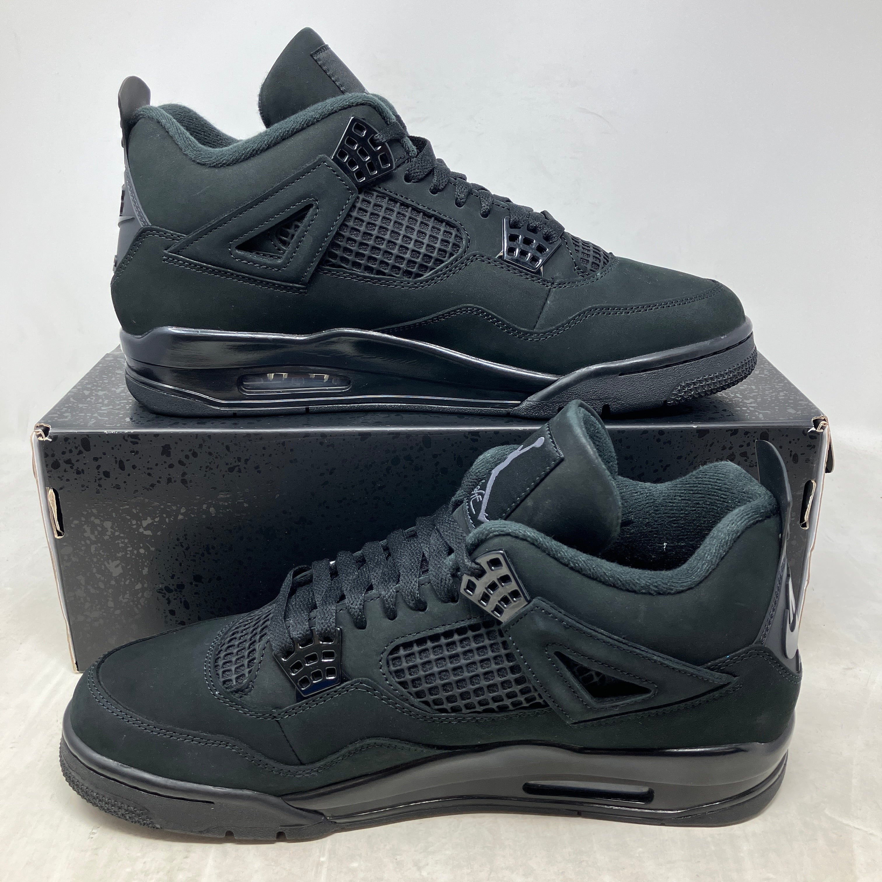 Jordan 4 Retro Black Cat (2025)
