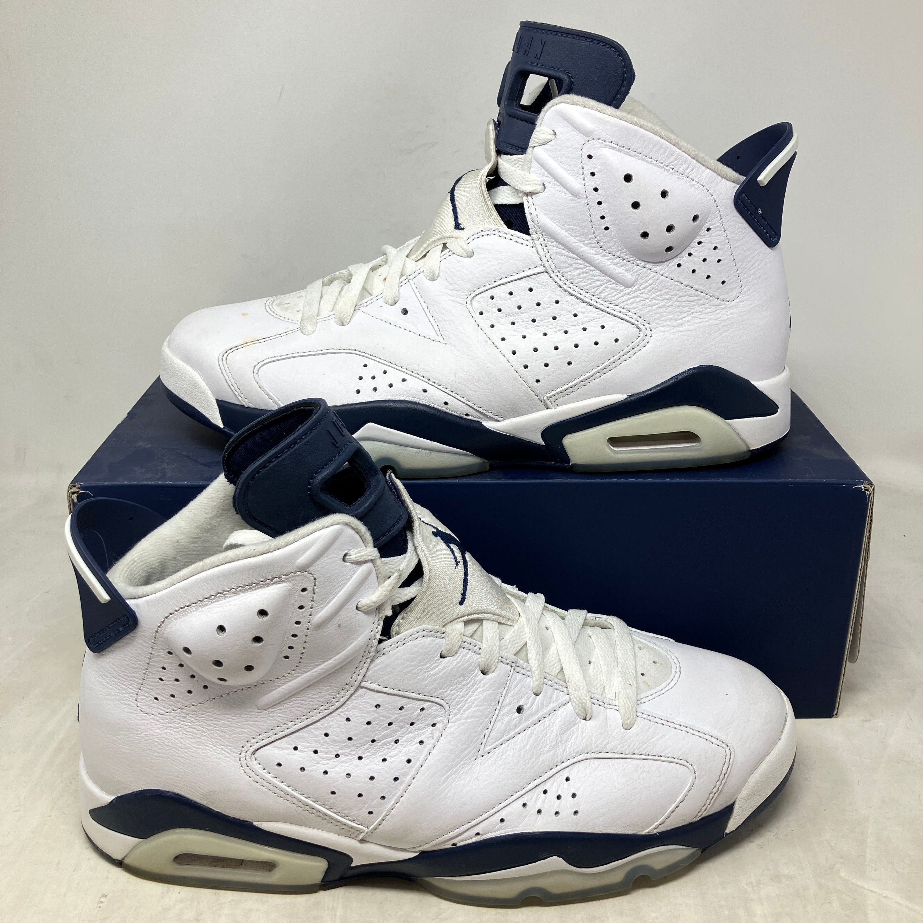 Jordan 6 Retro Midnight Navy (2022)