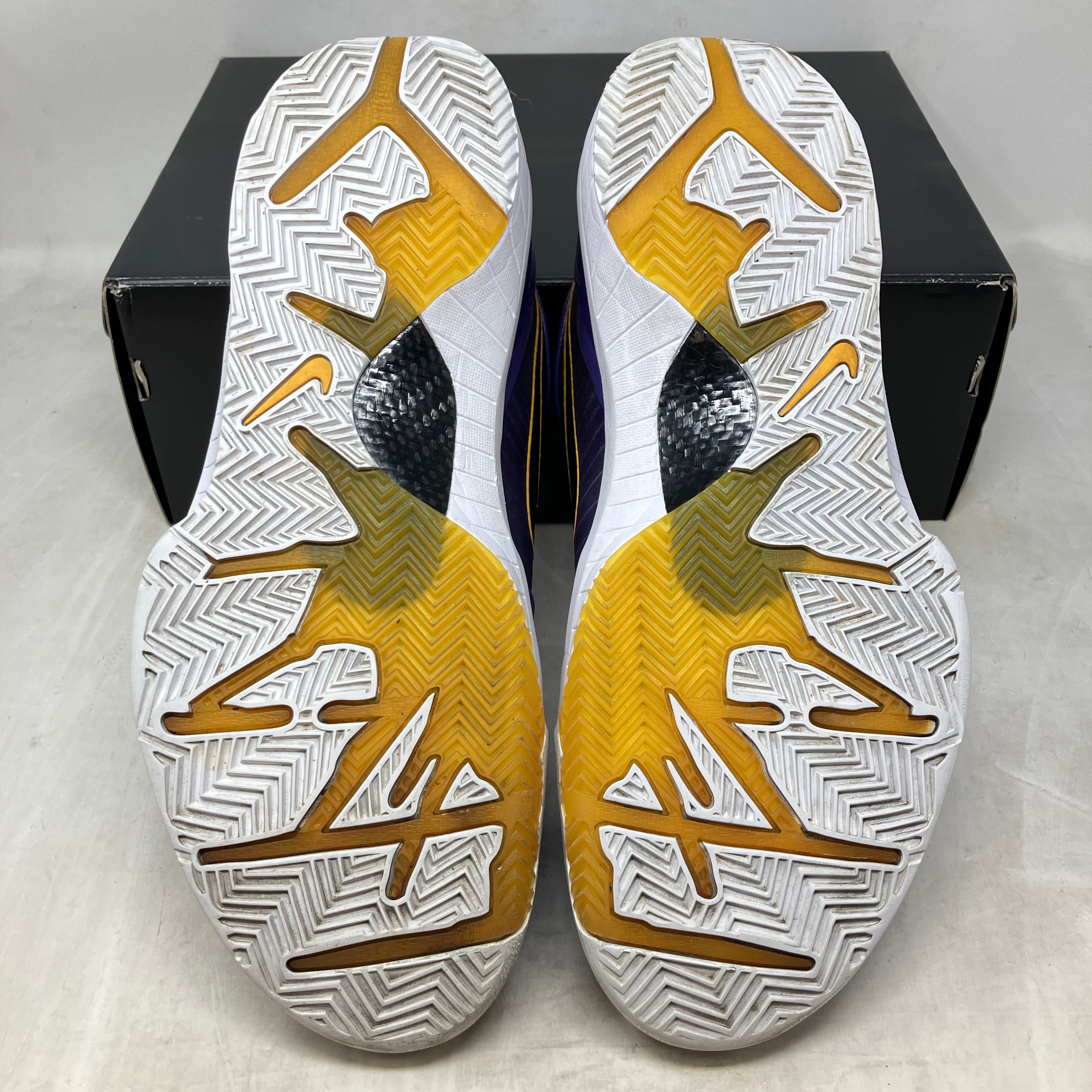 Nike Kobe 4 Protro Undefeated Los Angeles Lakers