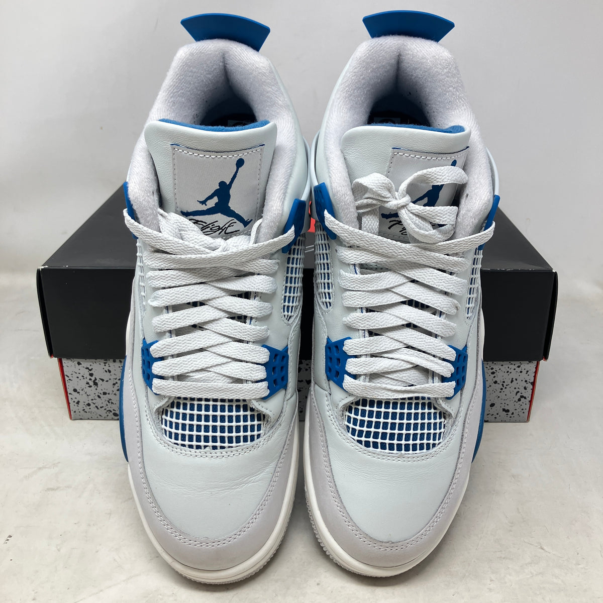 Jordan 4 Retro Military Blue (2024)