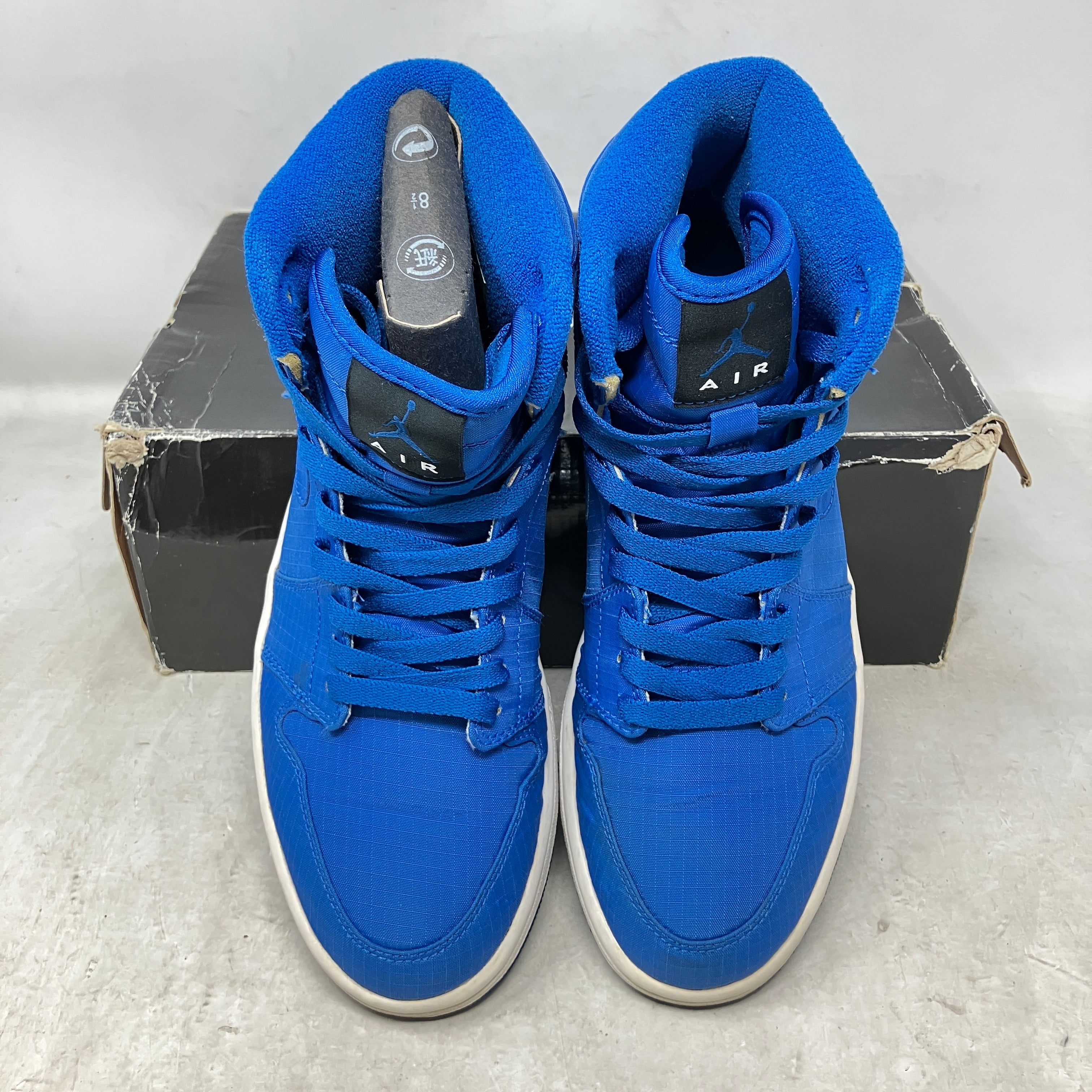 Air Jordan 1 Retro High Sapphire