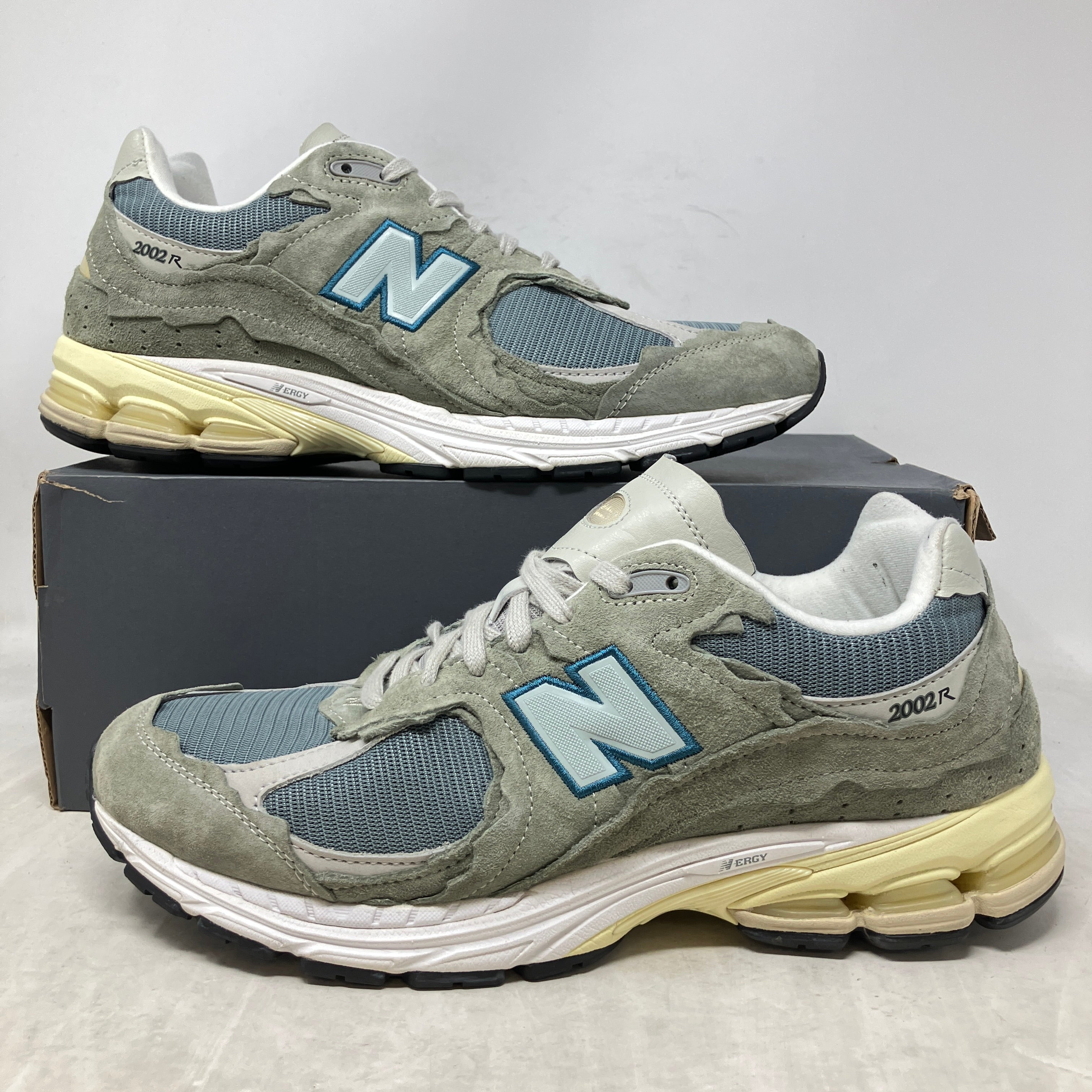 New Balance 2002R Protection Pack Mirage Grey