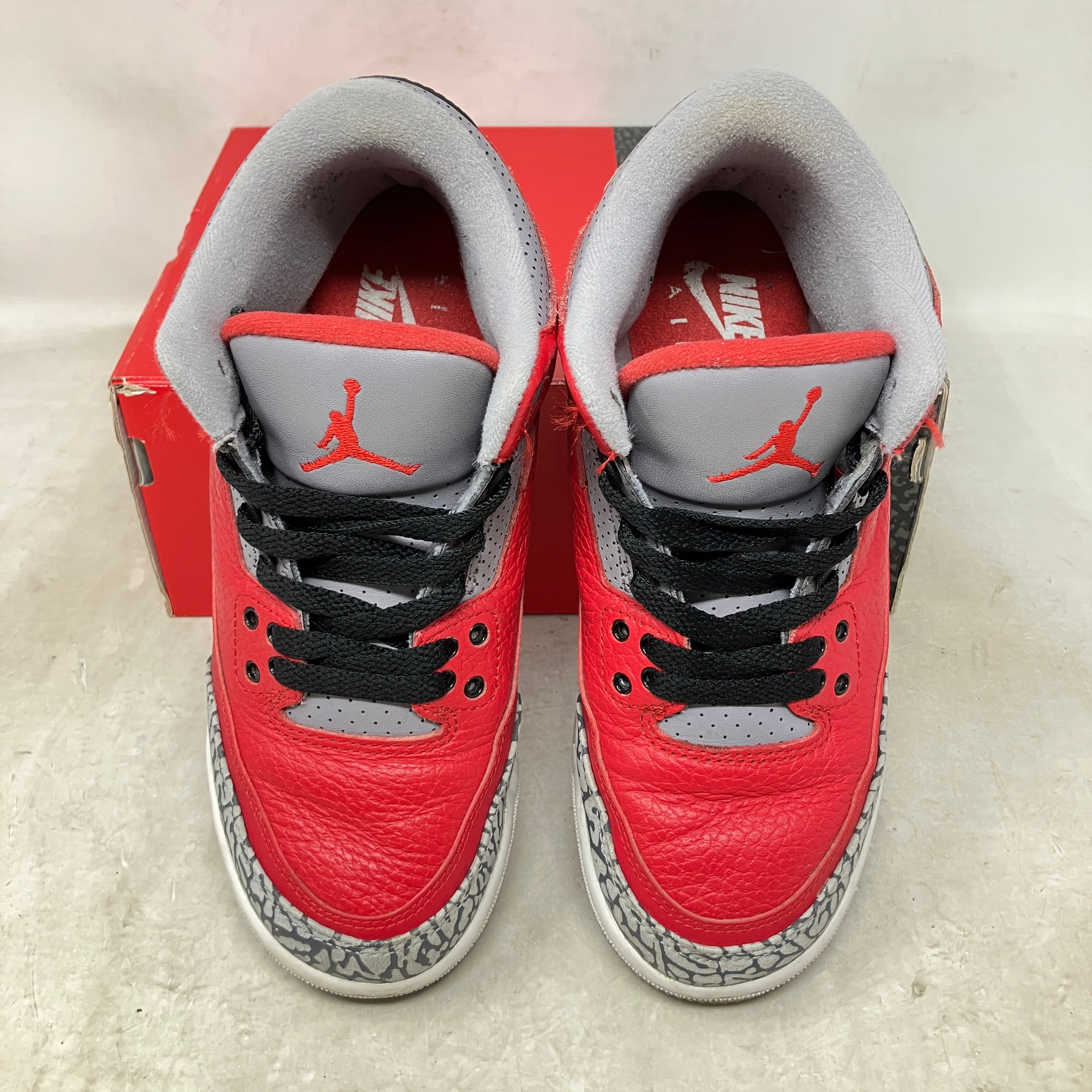 Jordan 3 Retro SE Fire Red (GS)