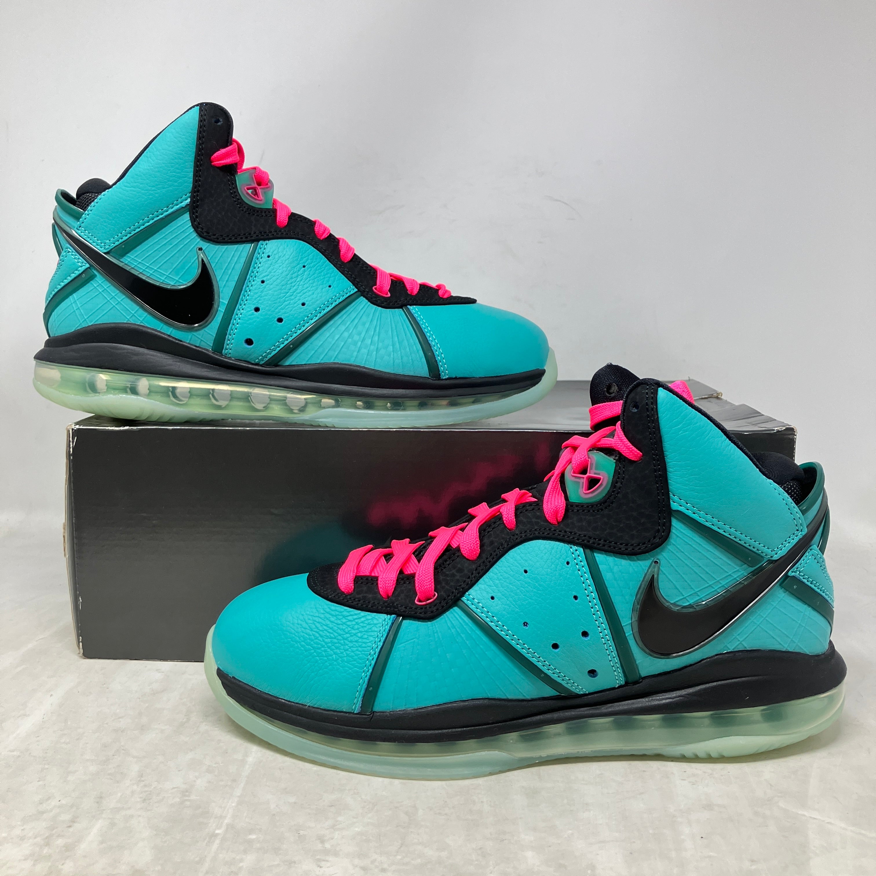 Nike LeBron 8 South Beach (2021)