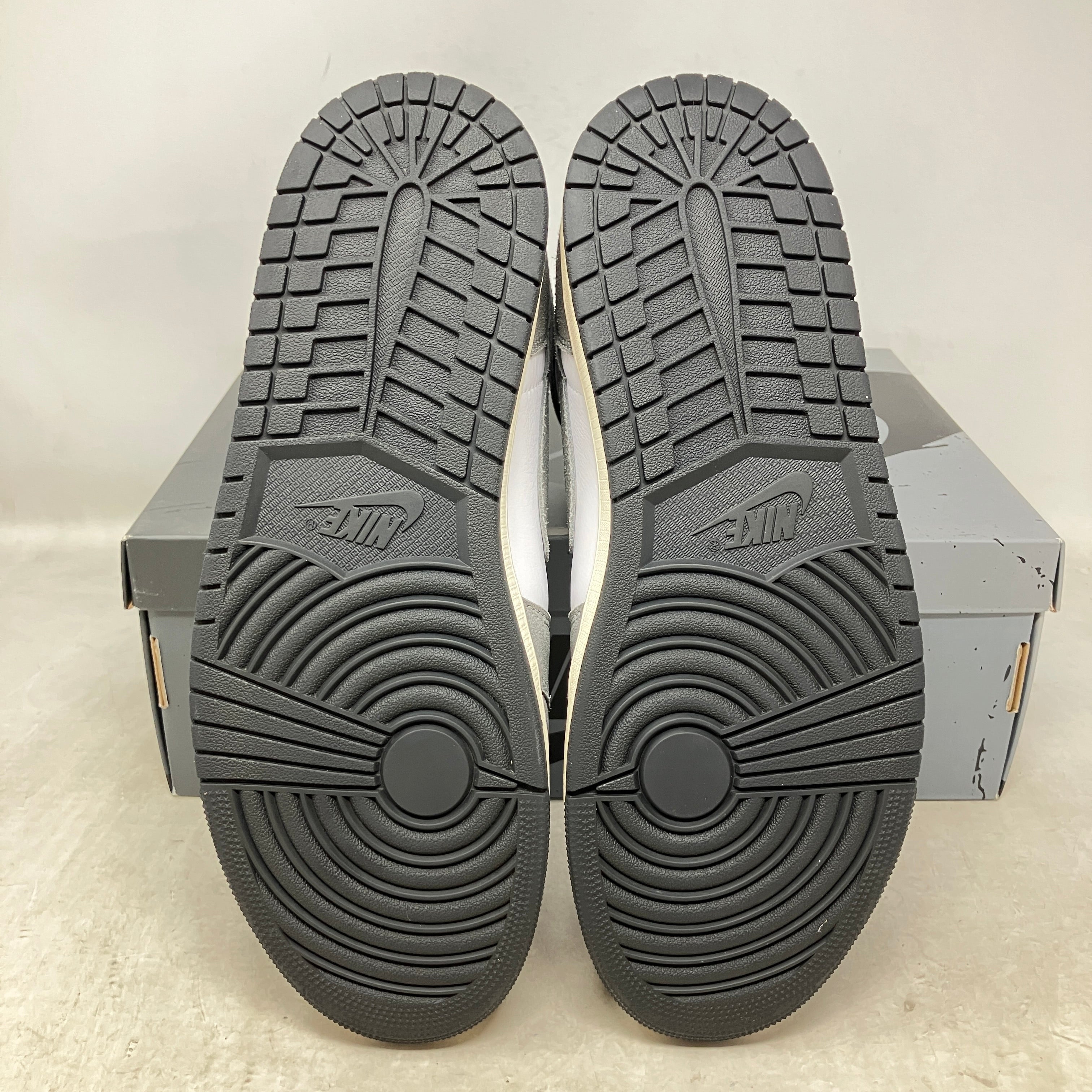Jordan 1 Retro High OG Washed Black