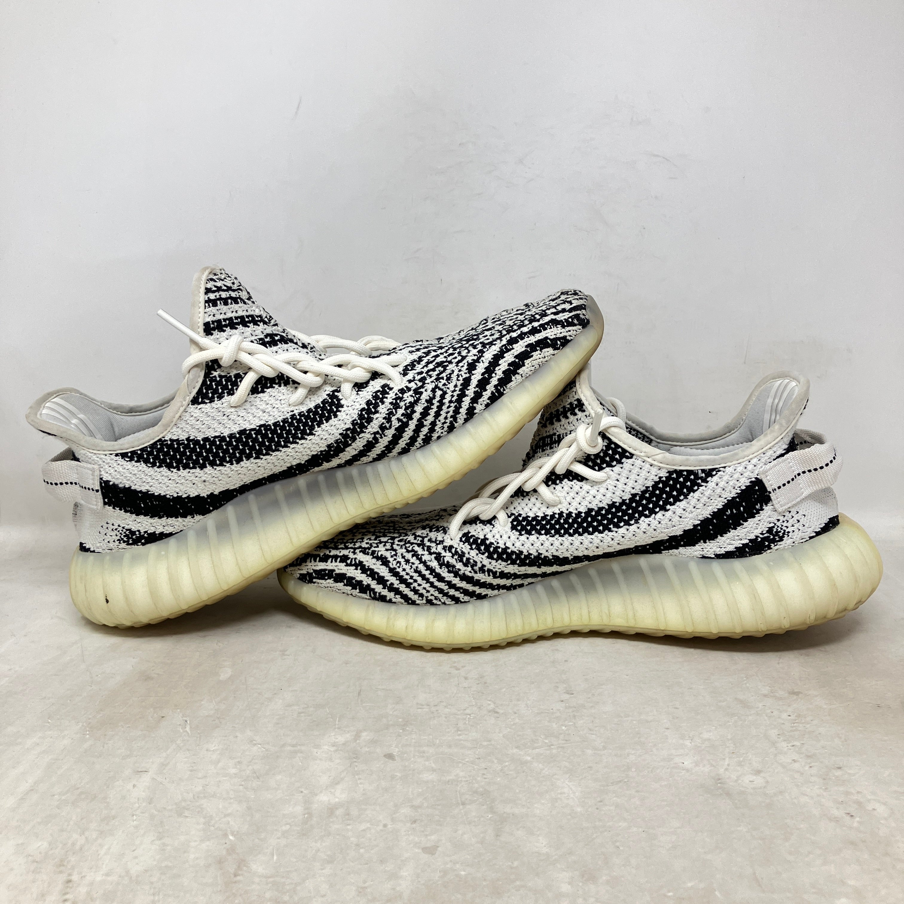 adidas Yeezy Boost 350 V2 Zebra