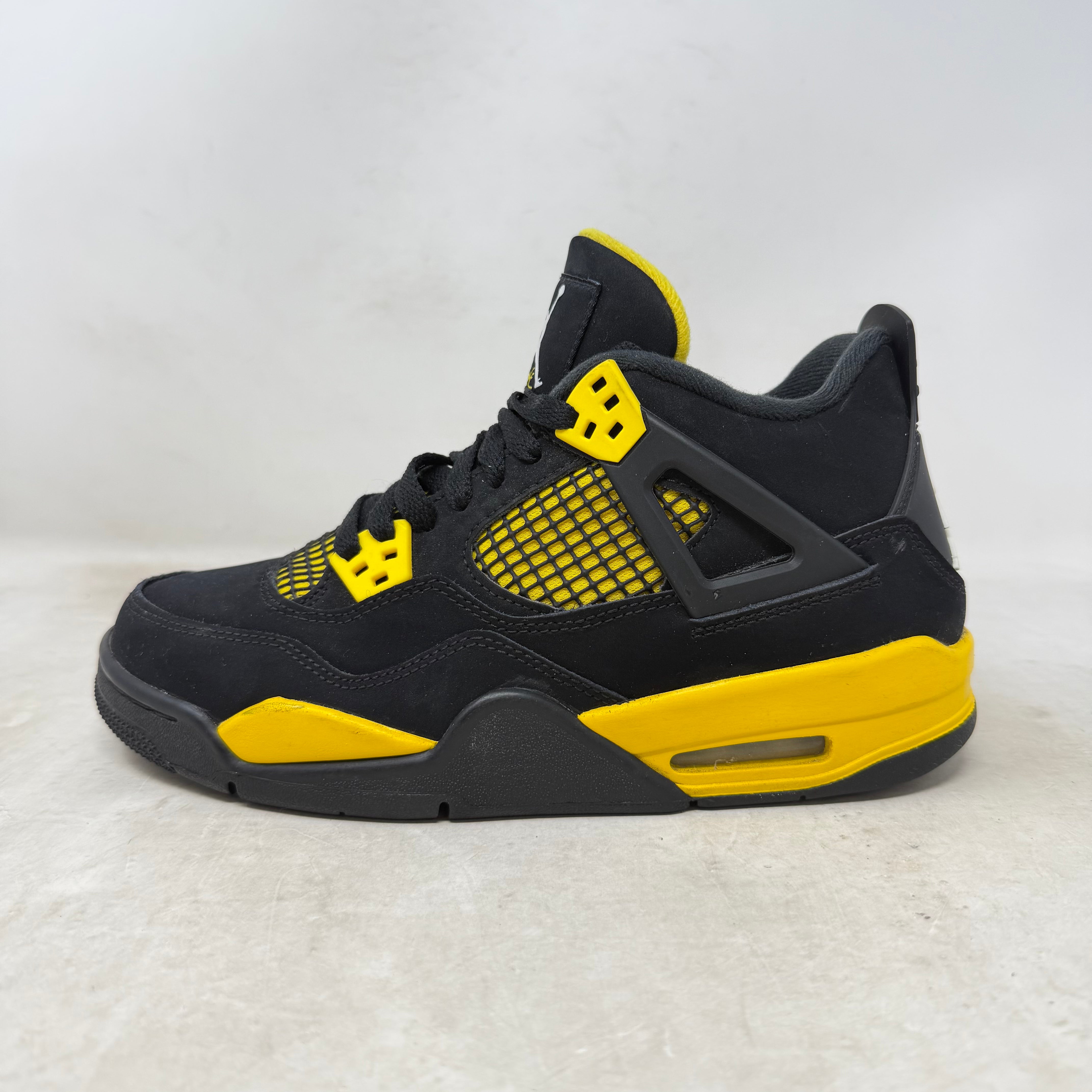 Jordan 4 Retro Thunder (2023) (GS)