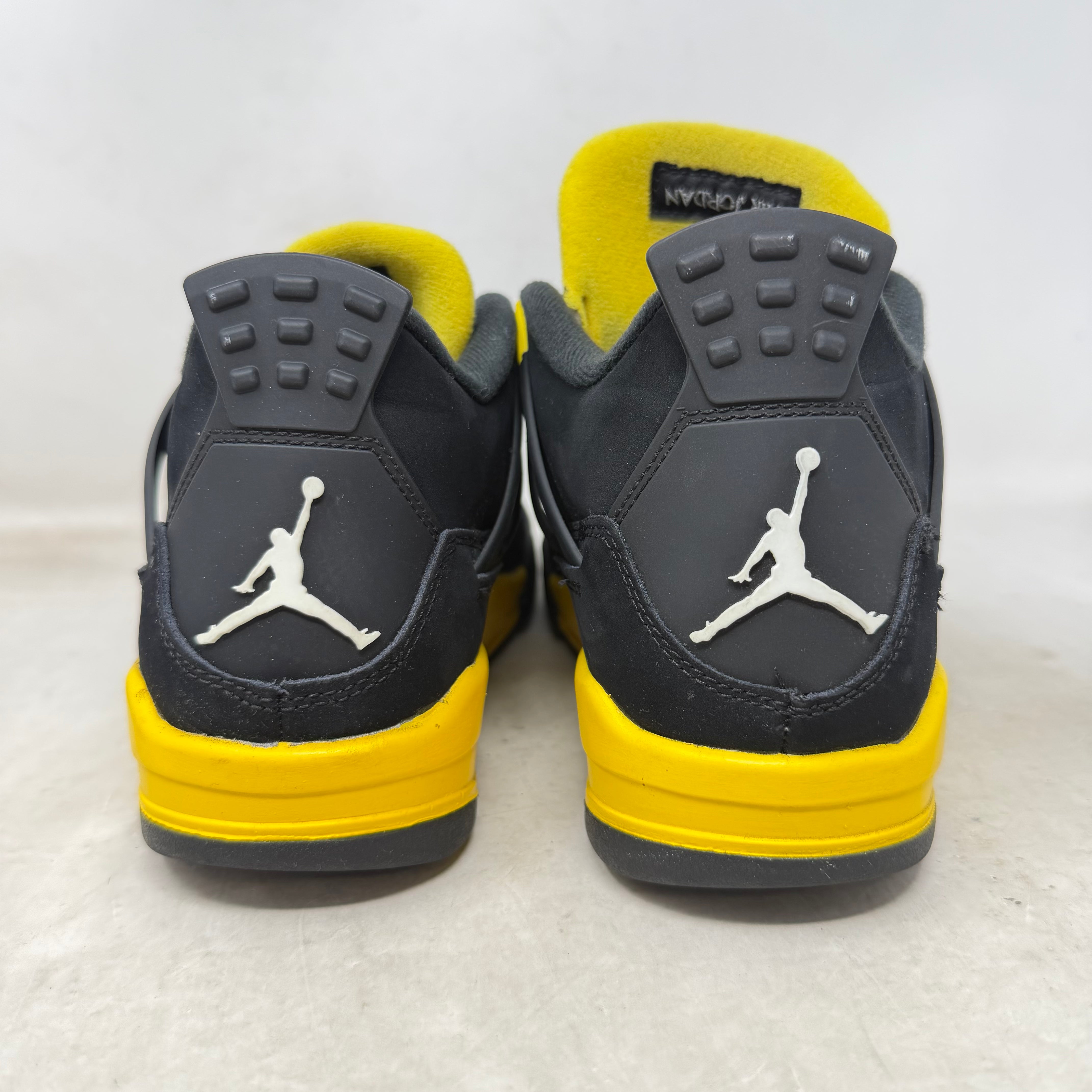 Jordan 4 Retro Thunder (2023) (GS)