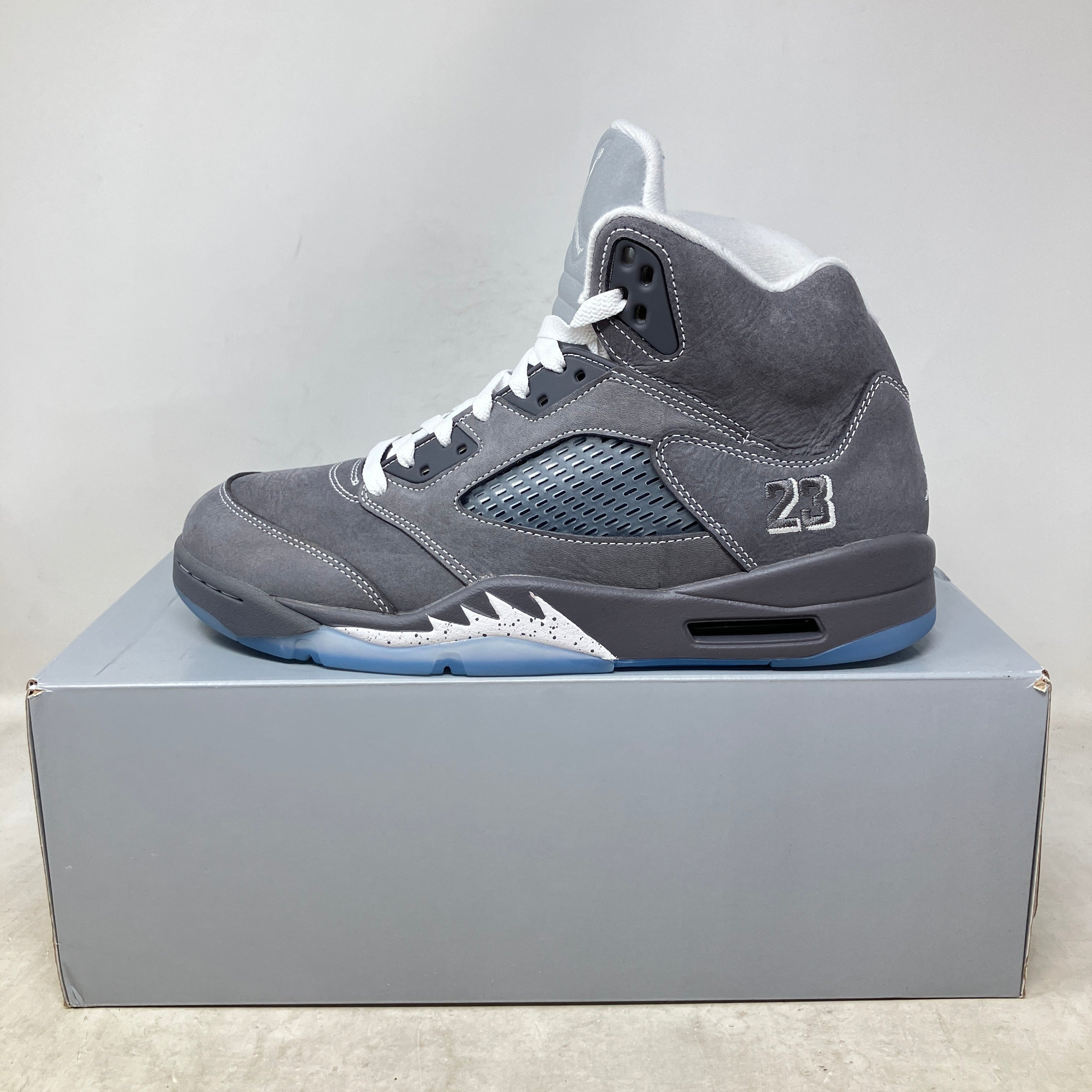 Jordan 5 Retro Wolf Grey (2026)