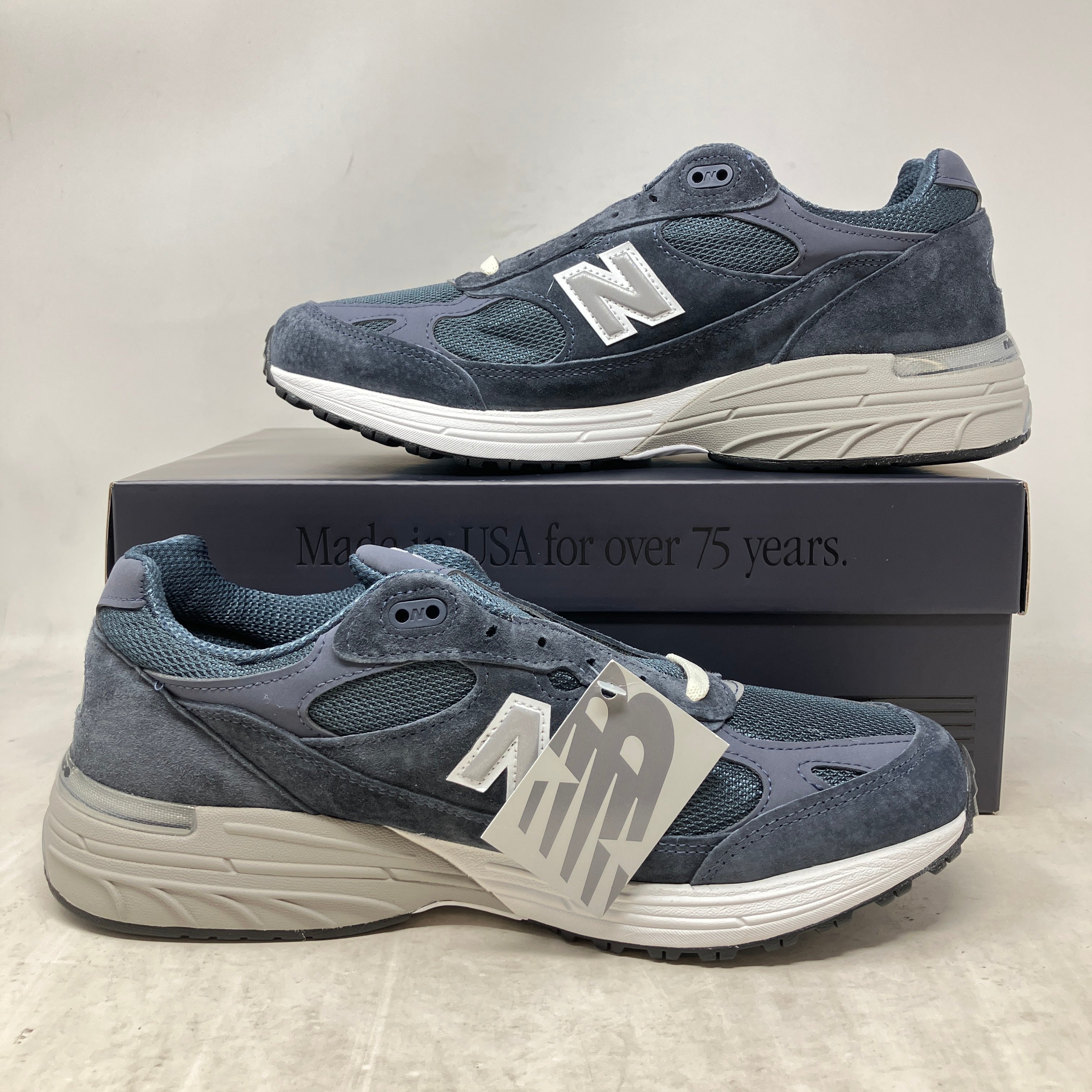 New Balance 993 MiUSA Kith Asteroid
