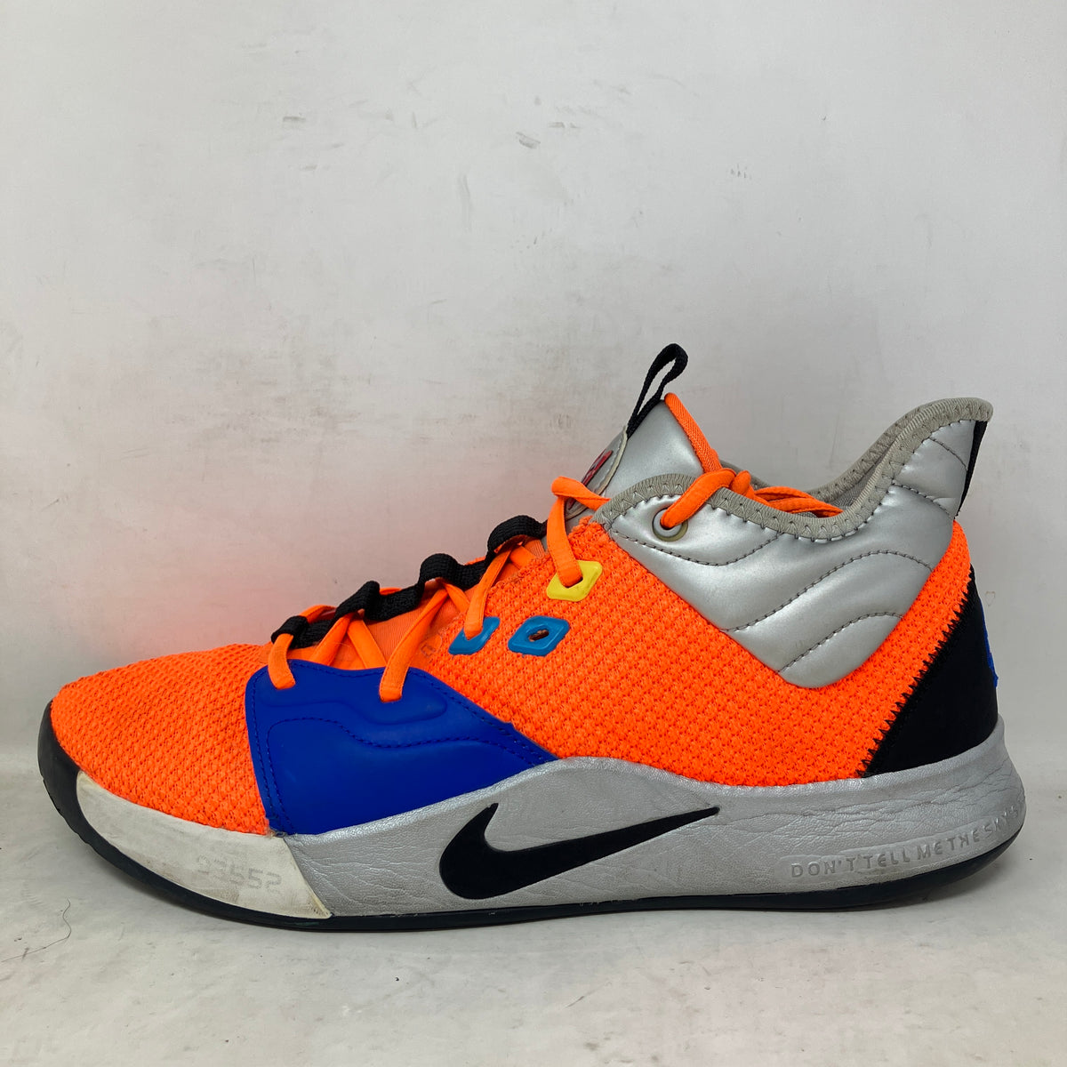 Nike PG 3 NASA