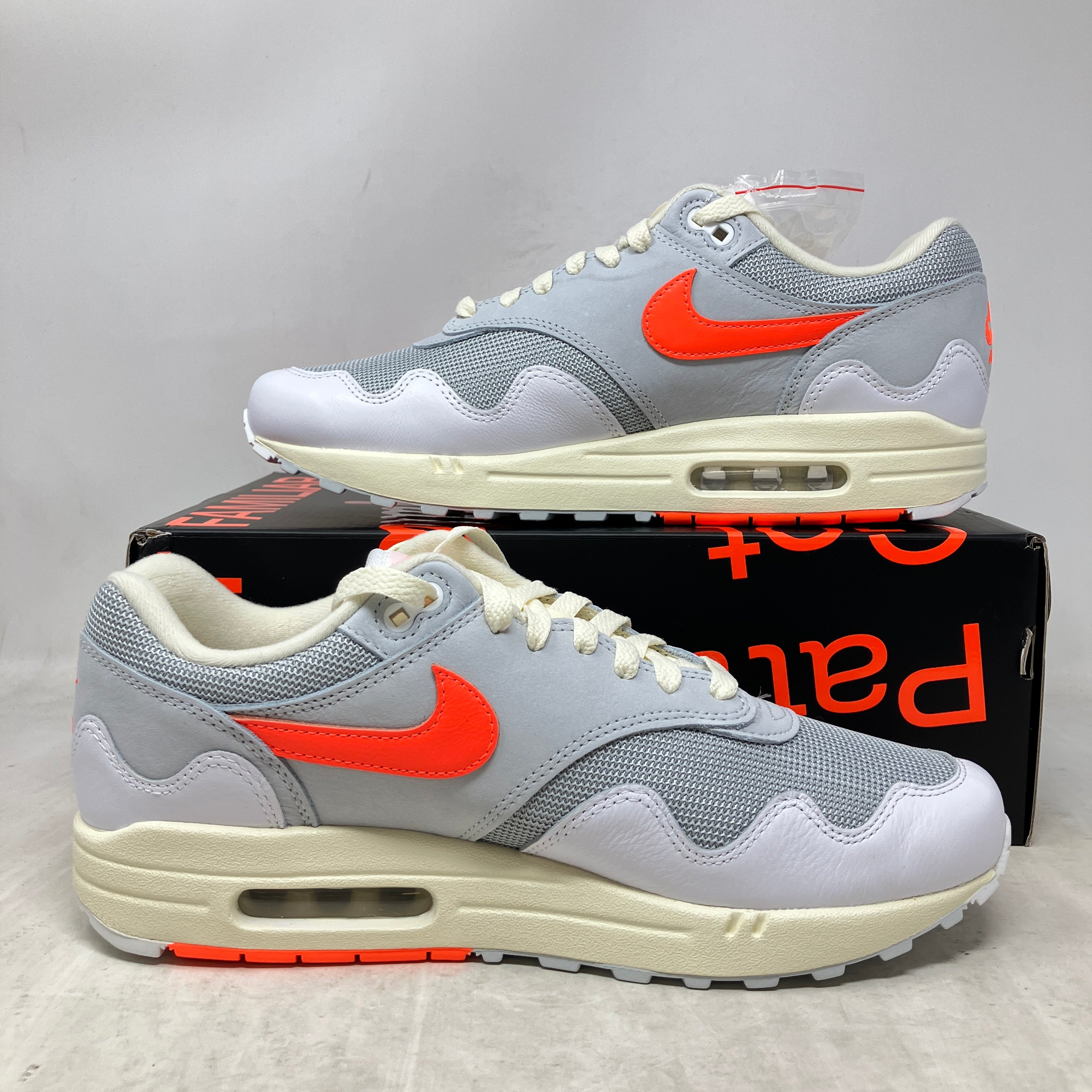 Nike Air Max 1 Patta Waves White Hyper Crimson (With Bracelet)
