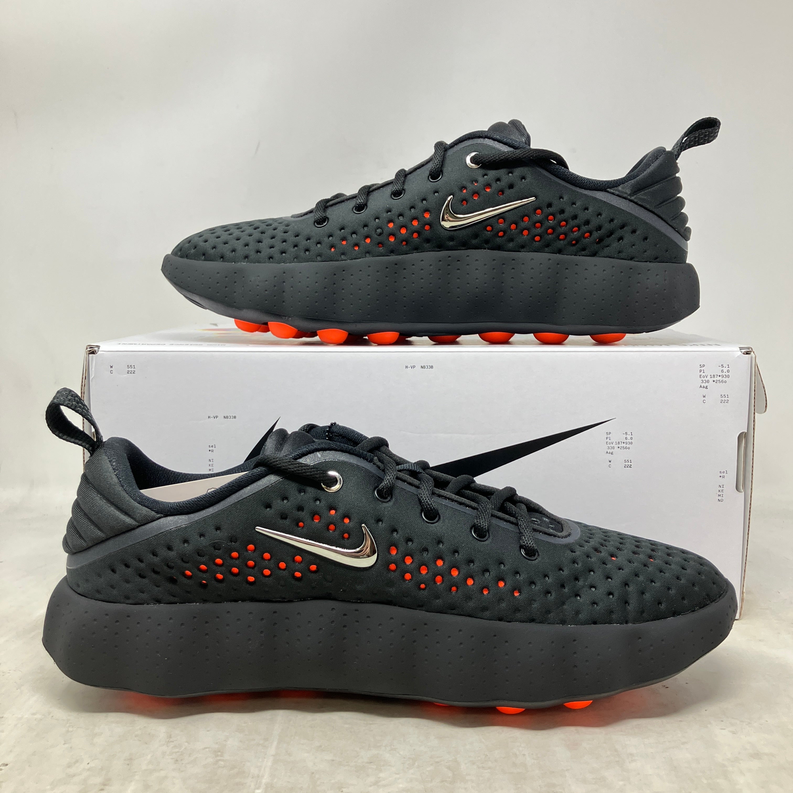 シューズ(男性用) Nike Mind 002 \