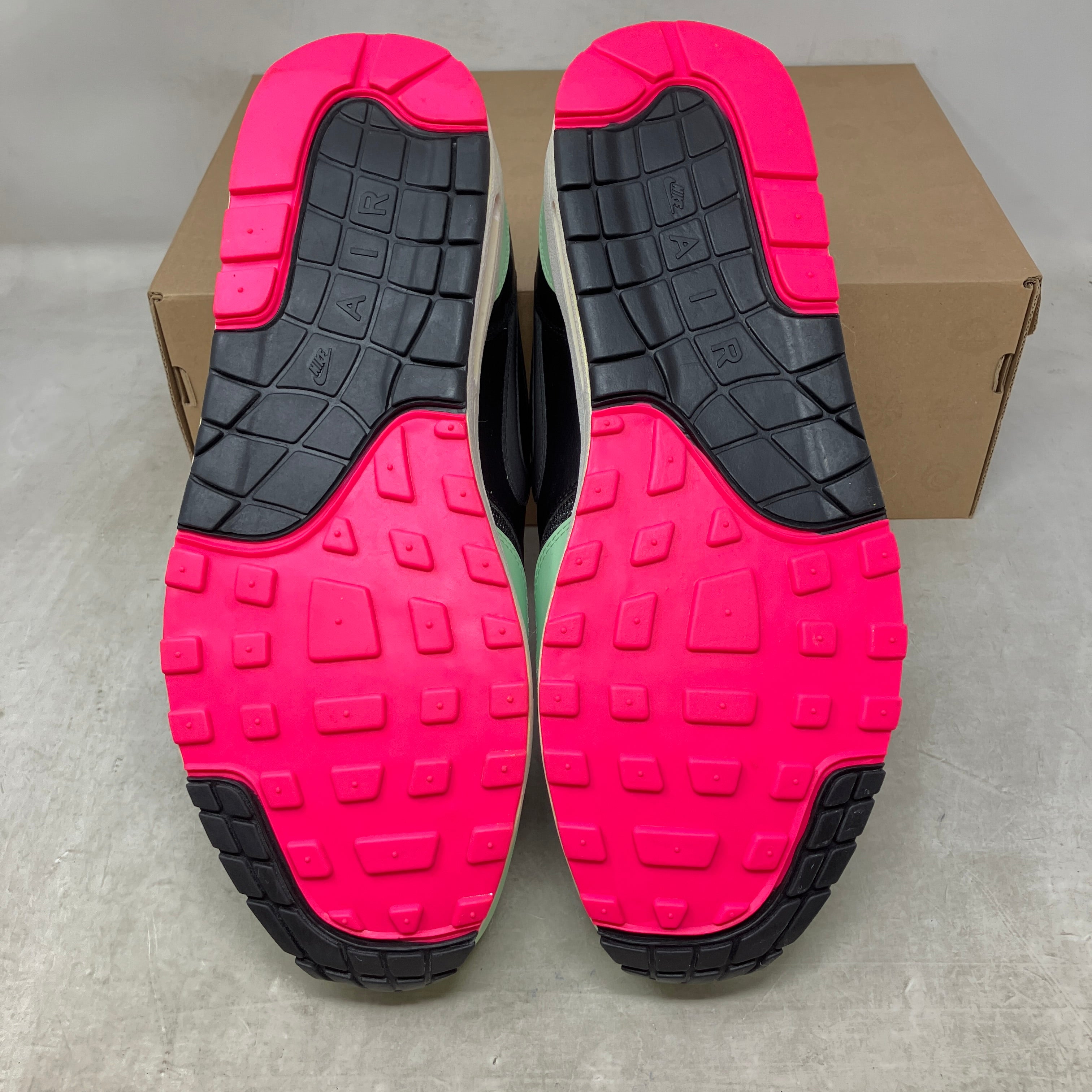 Nike Air Max 1 FB Yeezy