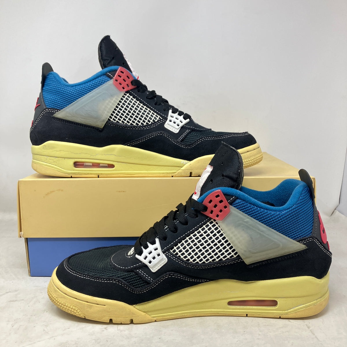Jordan 4 Retro Union Off Noir