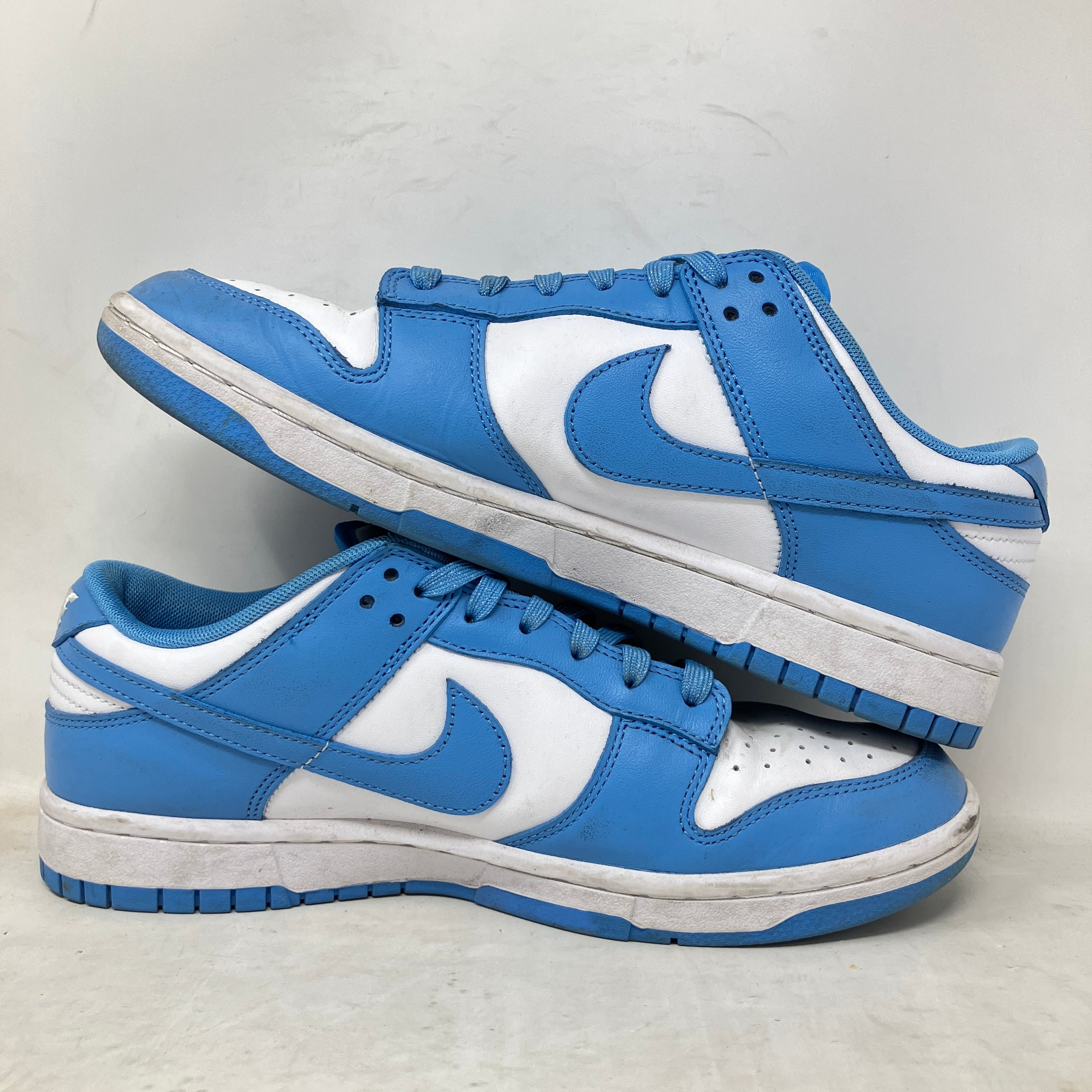 Nike Dunk Low UNC (2021)