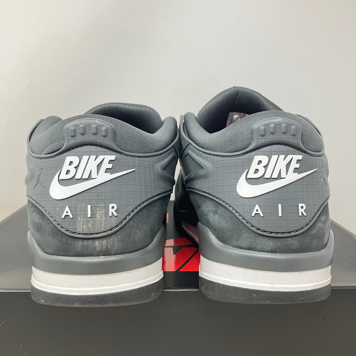 Jordan 4 RM SP Nigel Sylvester Driveway Grey