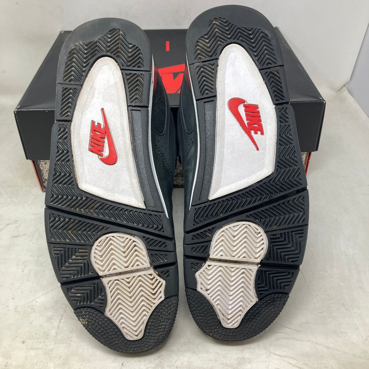 Jordan 4 RM SP Nigel Sylvester Driveway Grey
