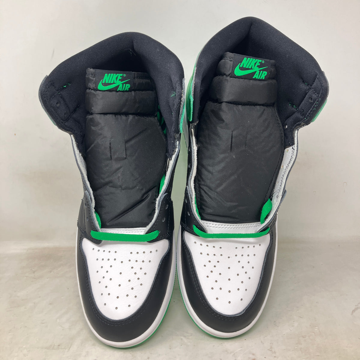Jordan 1 Retro High OG Lucky Green