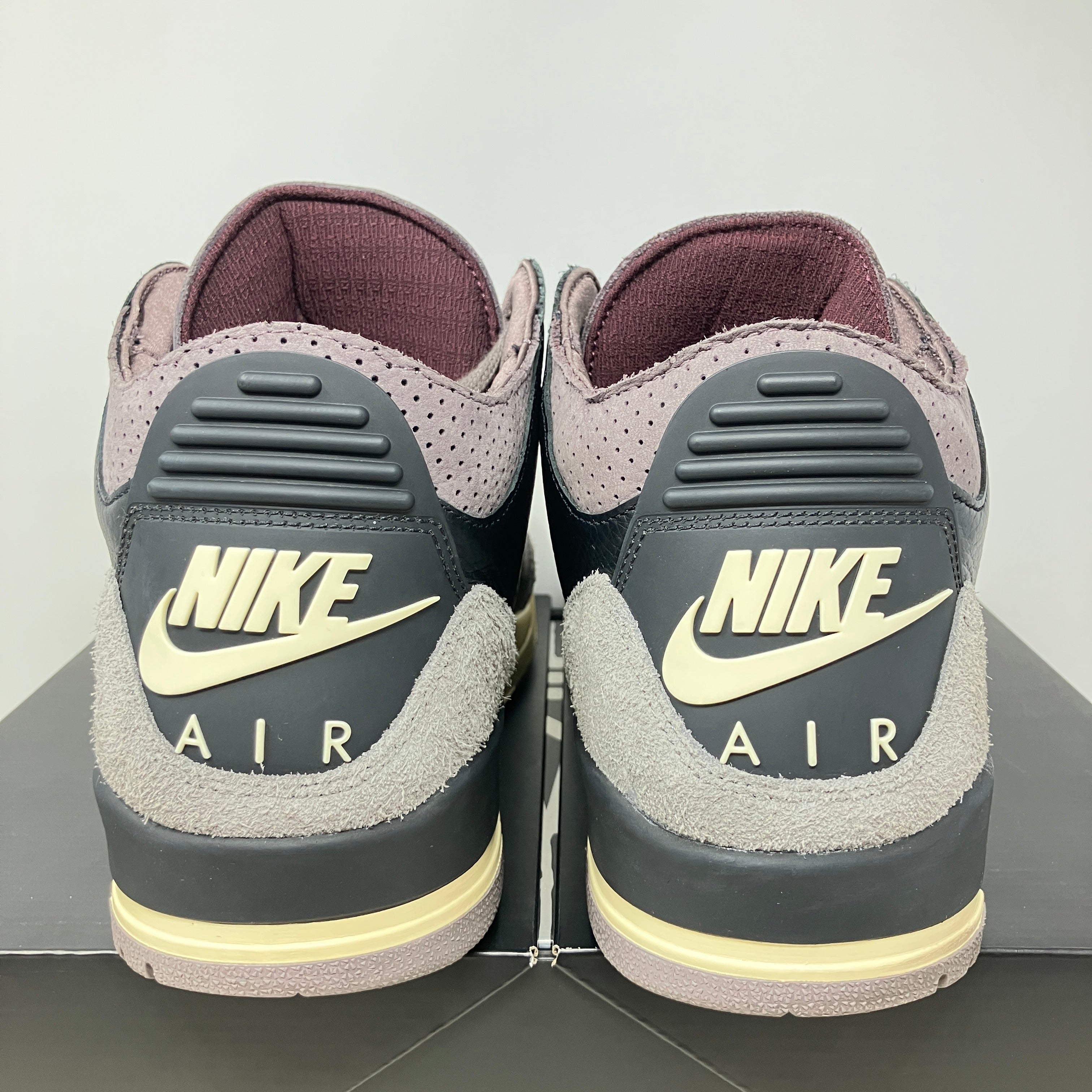 Jordan 3 Retro OG SP A Ma Maniére While You Were Sleeping (Women's)