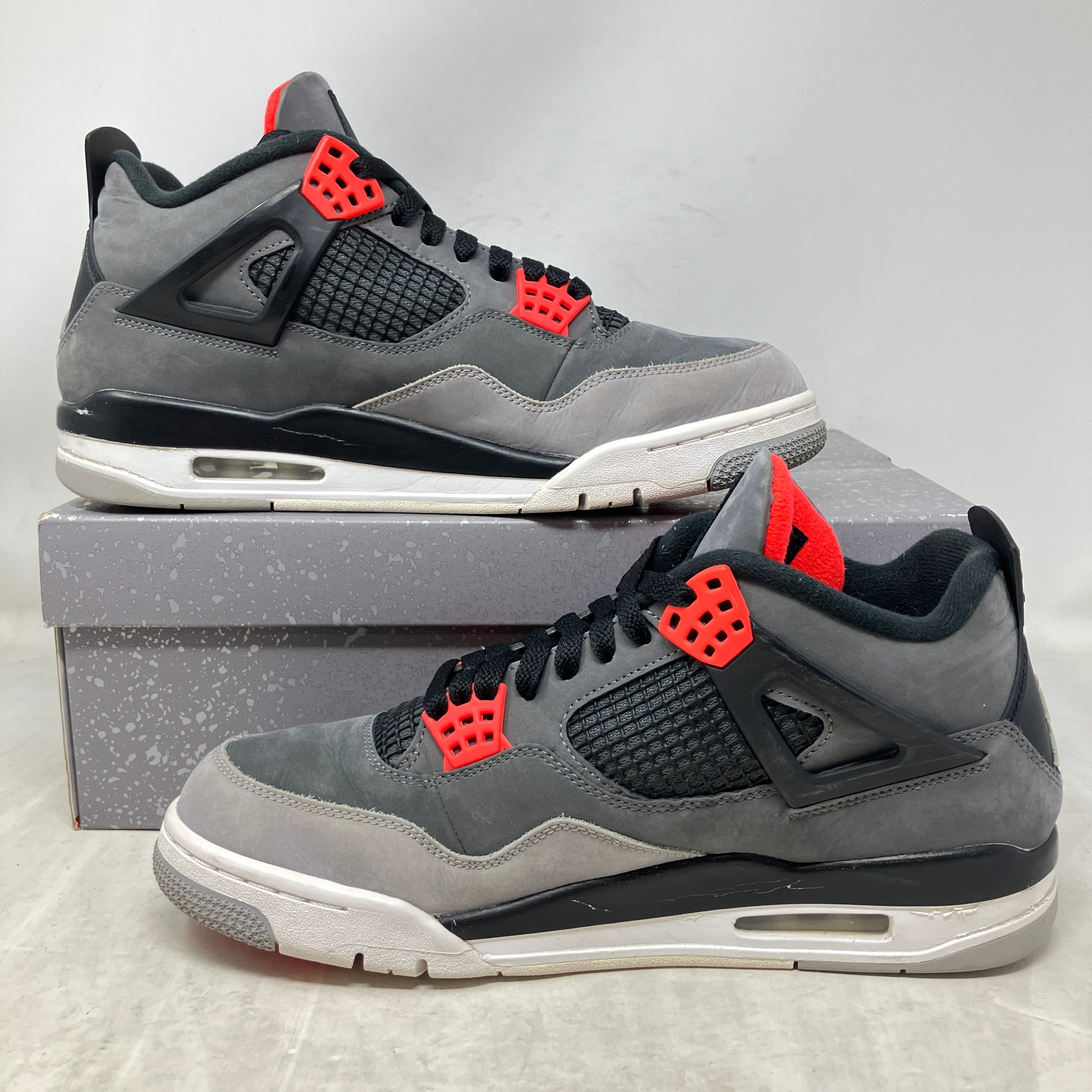 Jordan 4 Retro Infrared
