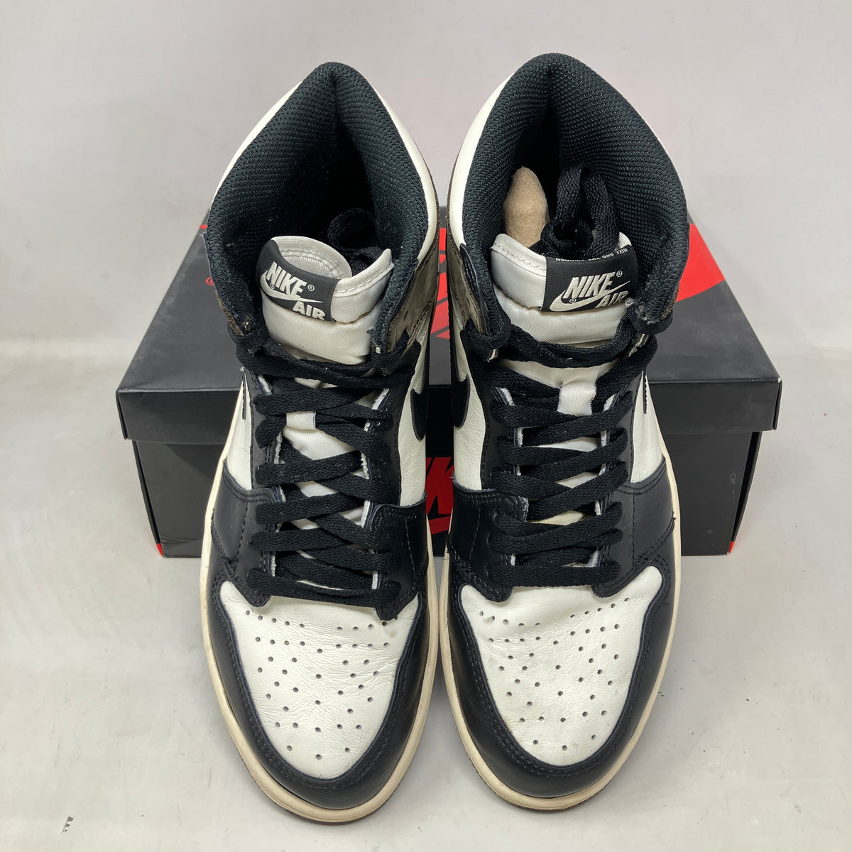 Jordan 1 Retro High Dark Mocha
