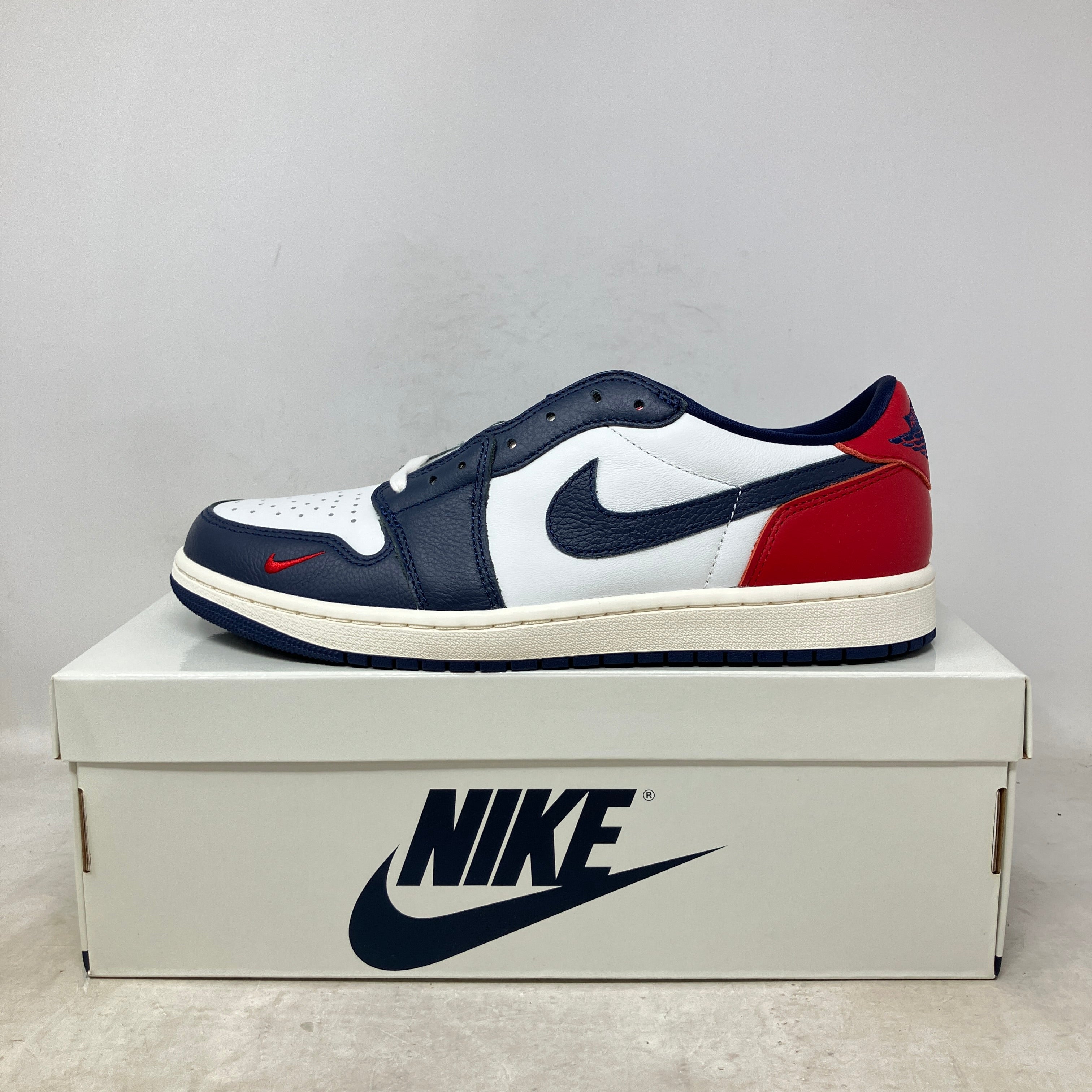 Jordan 1 Retro Low OG Howard University