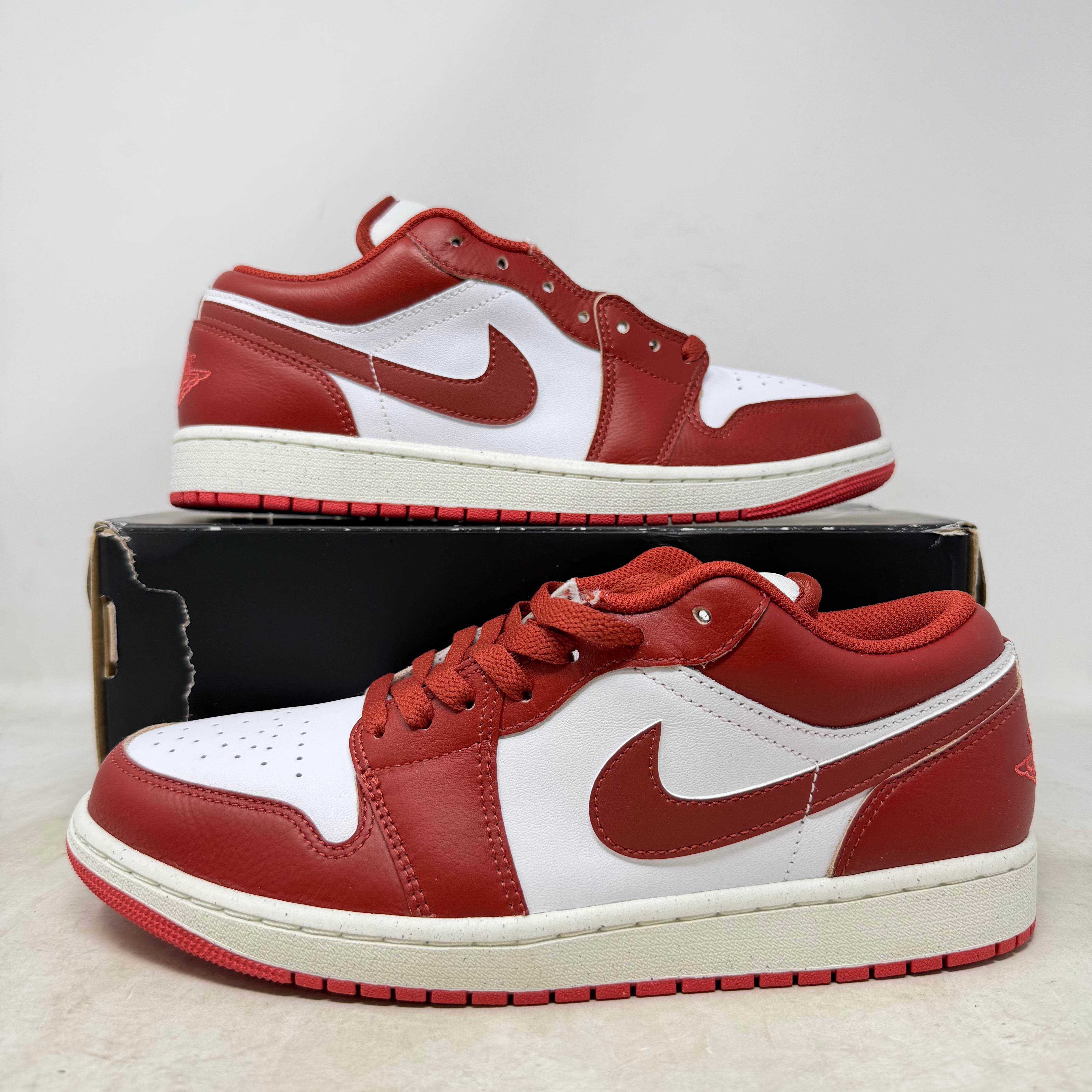 Jordan 1 Low Dune Red