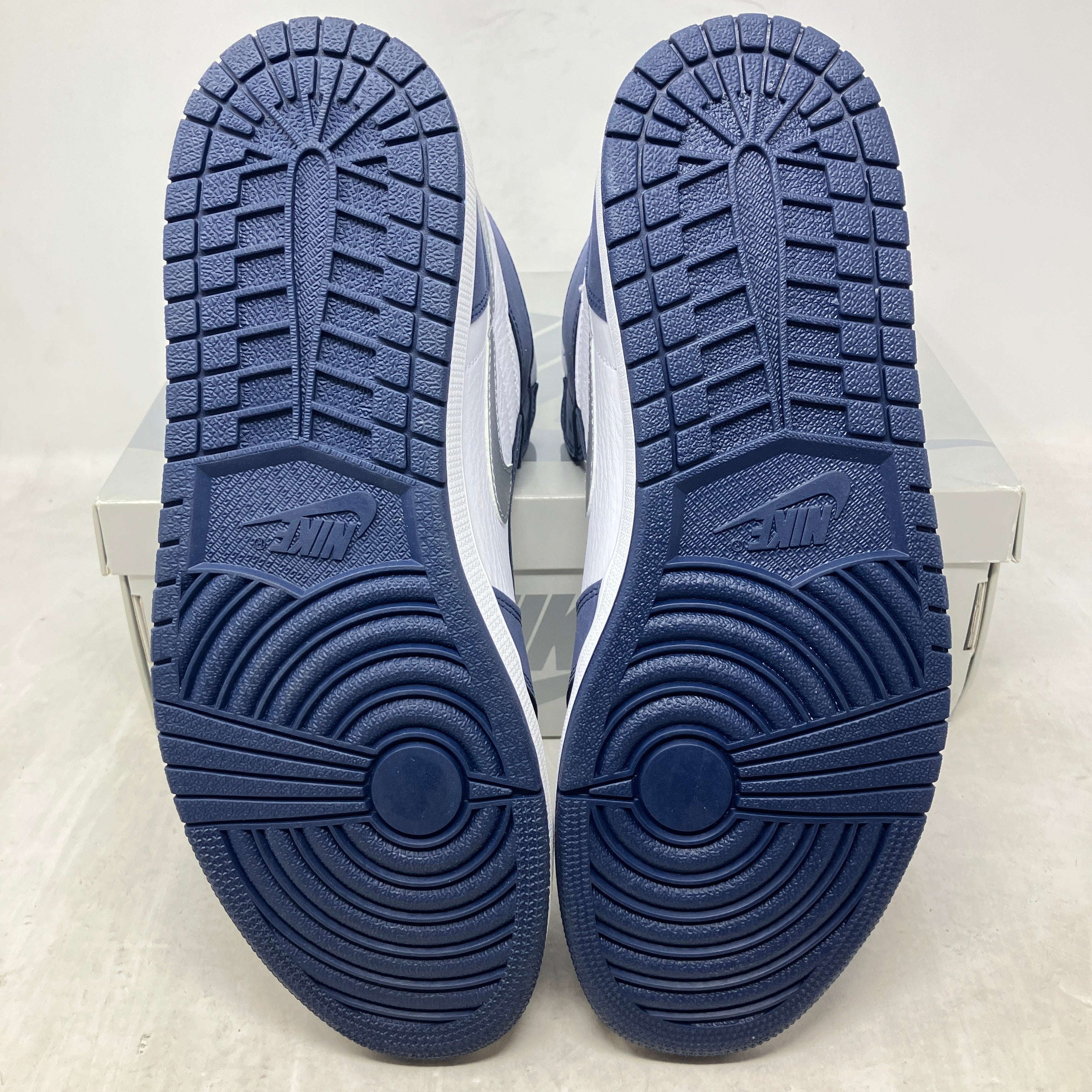 Jordan 1 Retro High CO.JP Midnight Navy (2020)