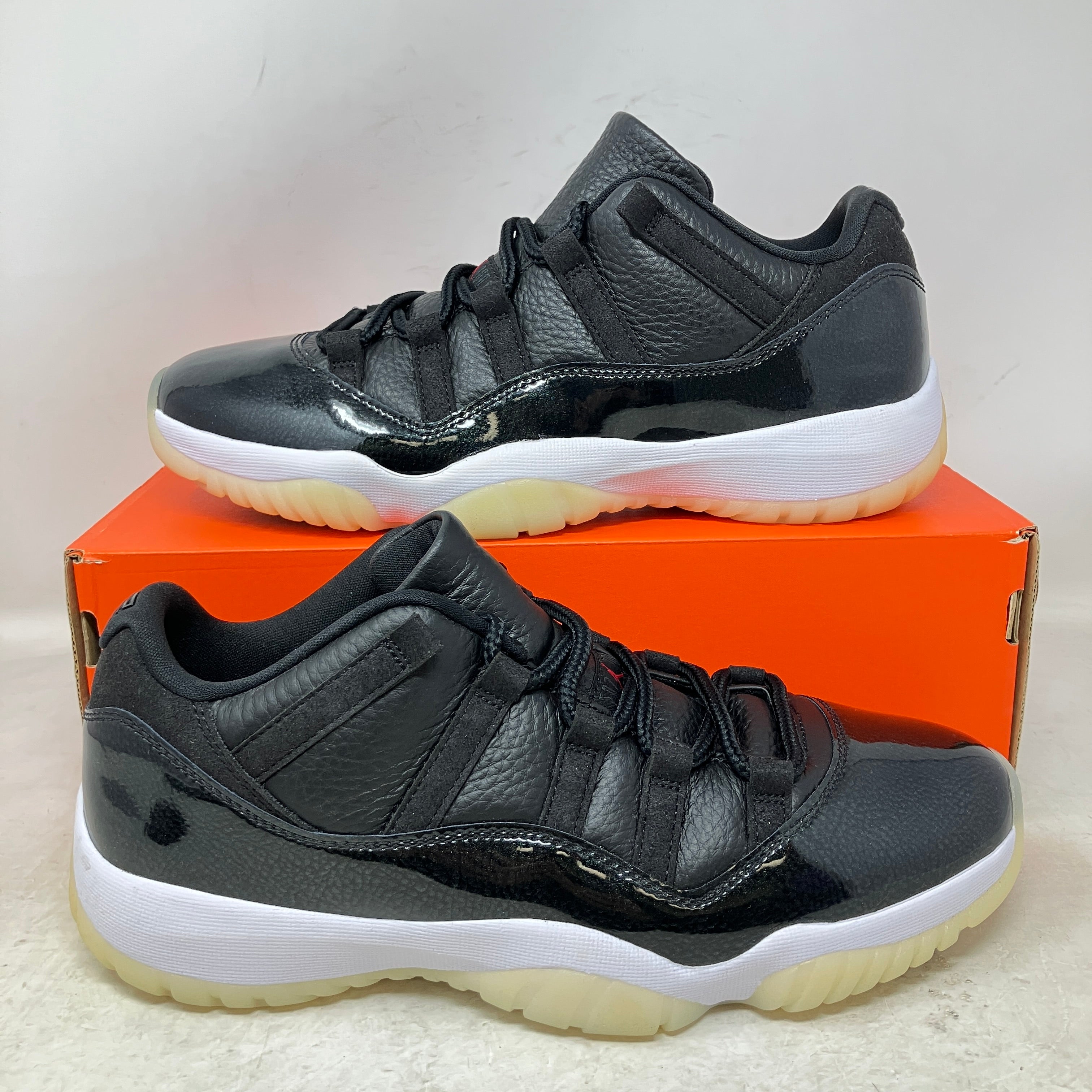 Jordan 11 Retro Low 72-10