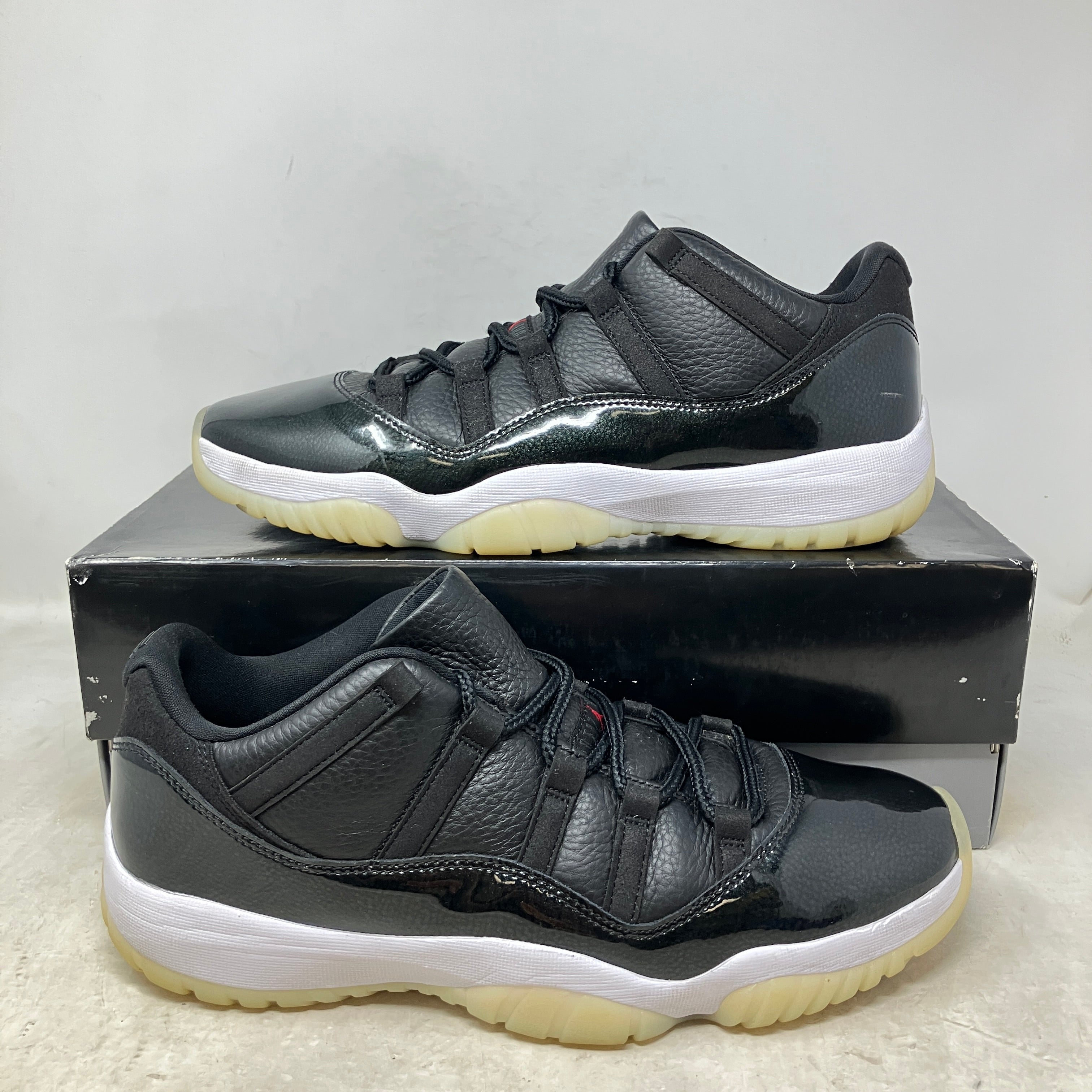 Jordan 11 Retro Low 72-10