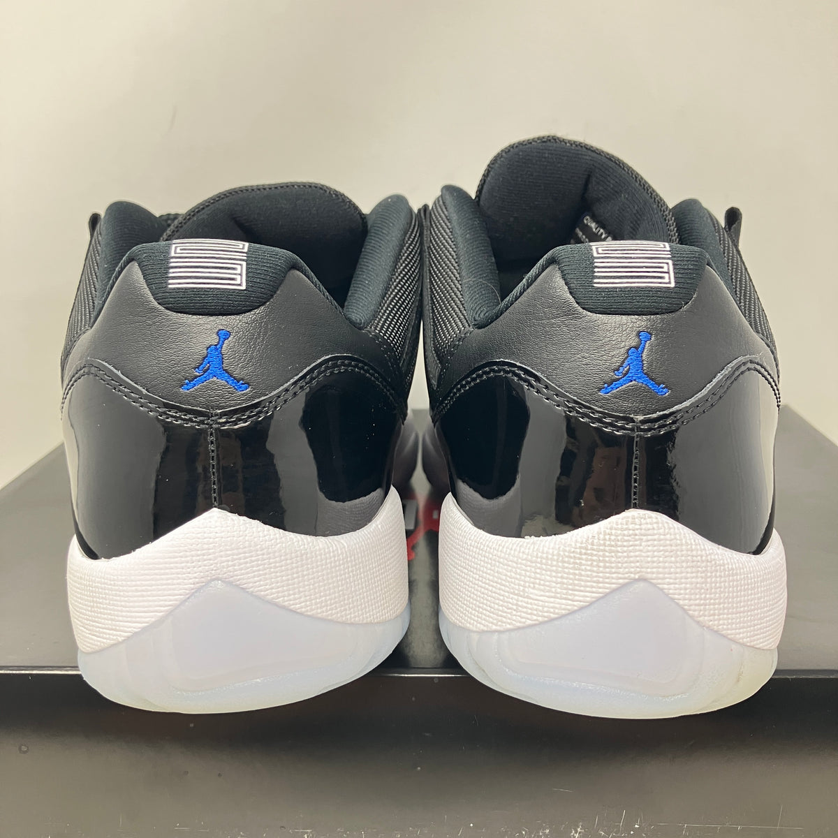 Jordan 11 Retro Low Space Jam