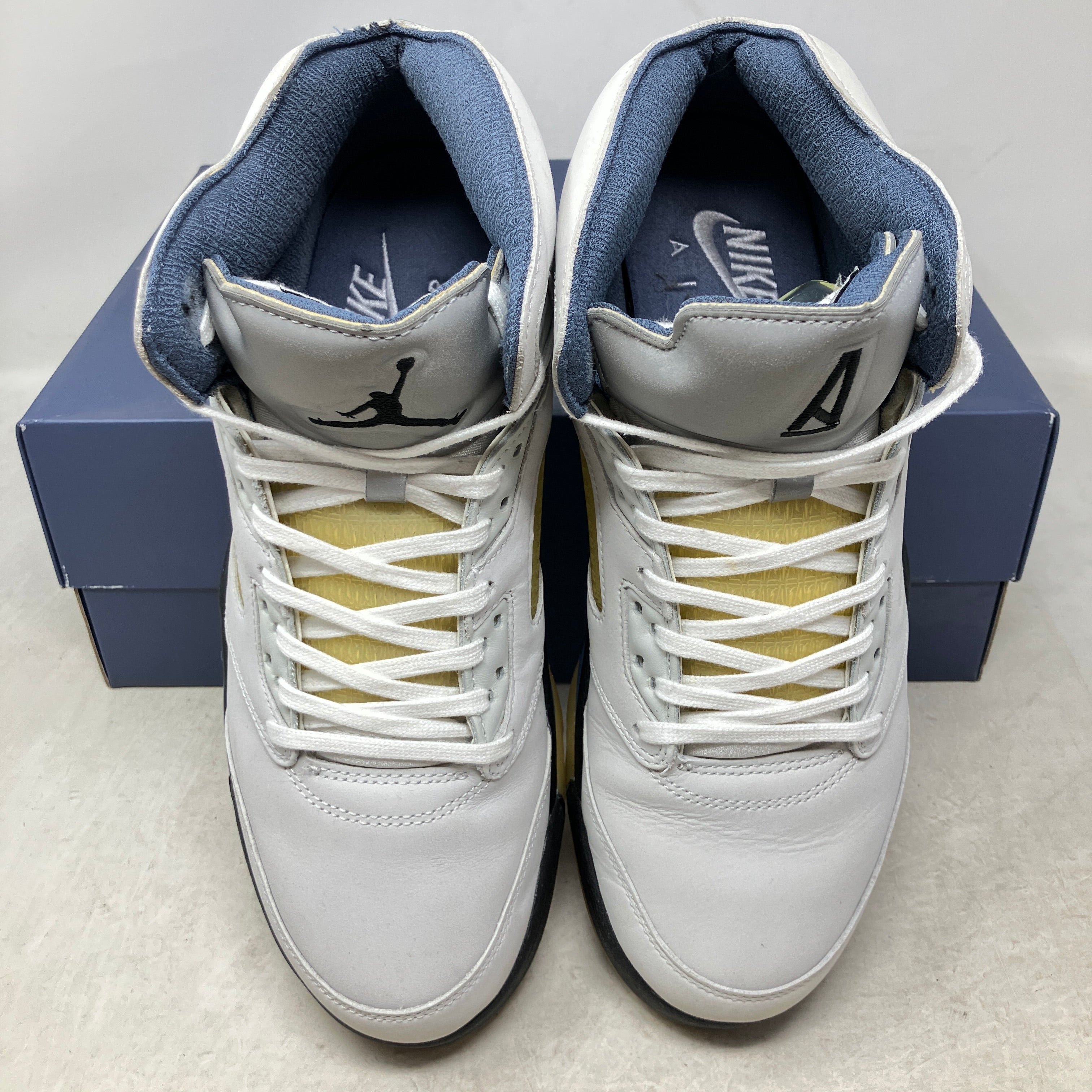 Jordan 5 Retro A Ma Maniére Dawn (Women's)