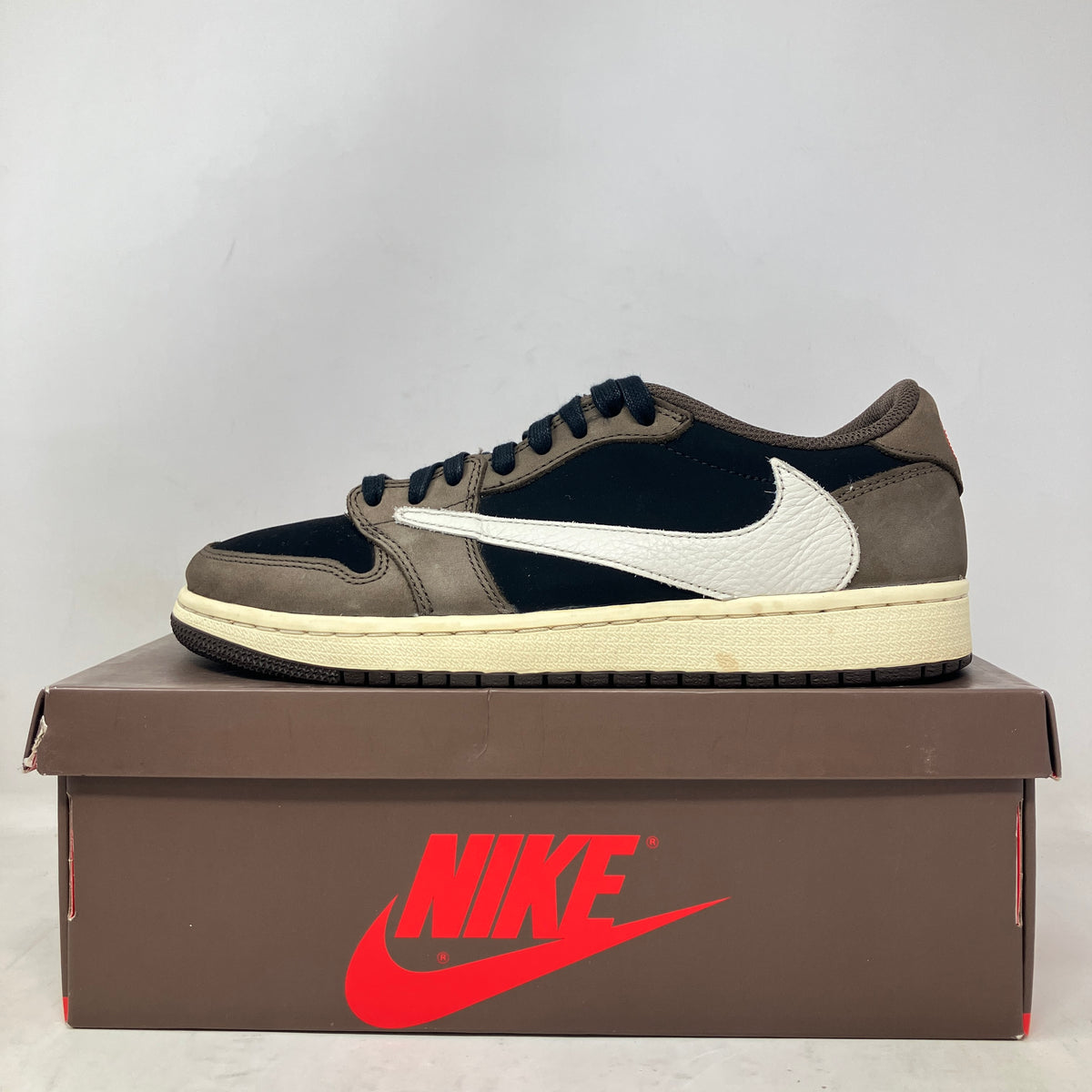 Jordan 1 Retro Low OG SP Travis Scott Mocha
