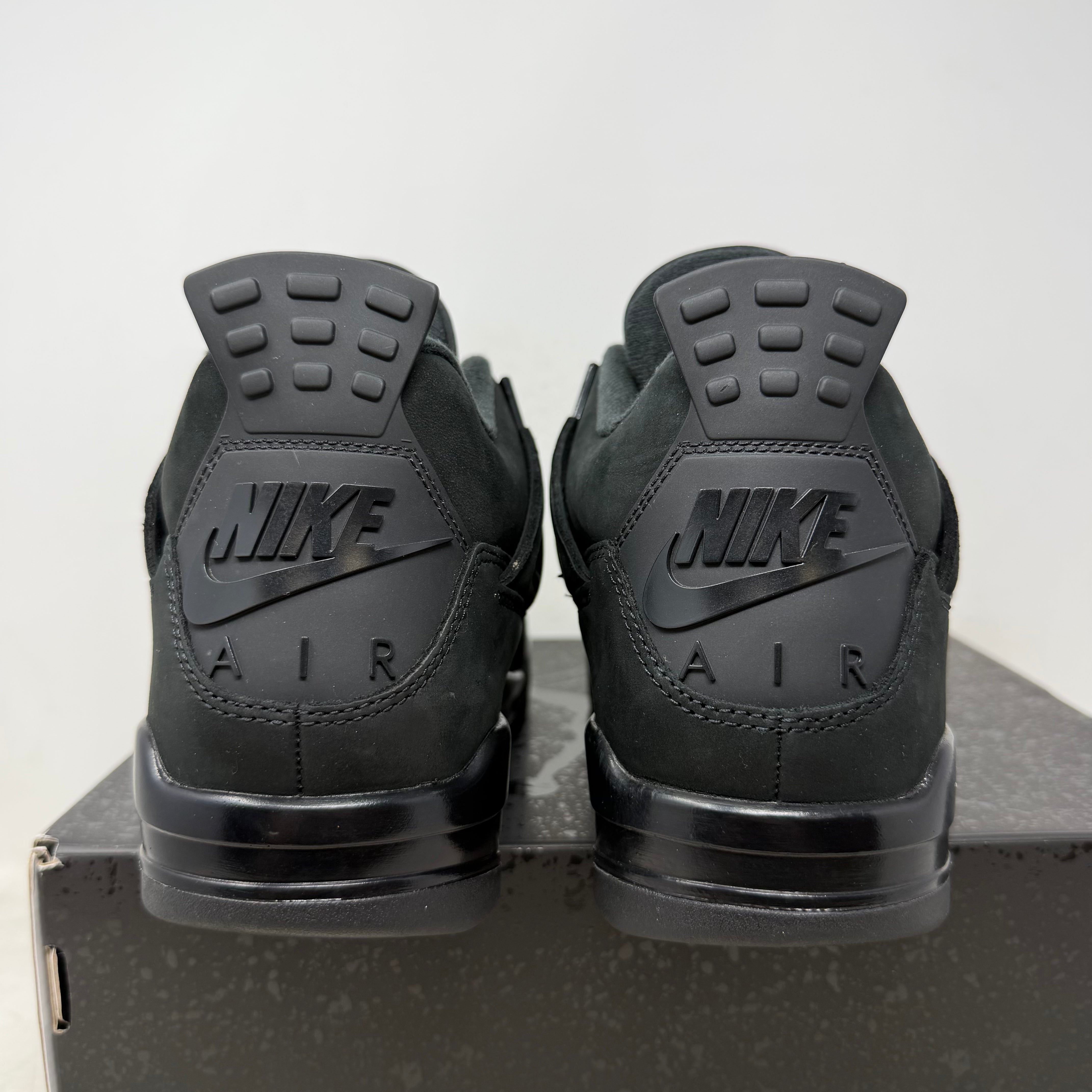 Jordan 4 Retro Black Cat (2025)