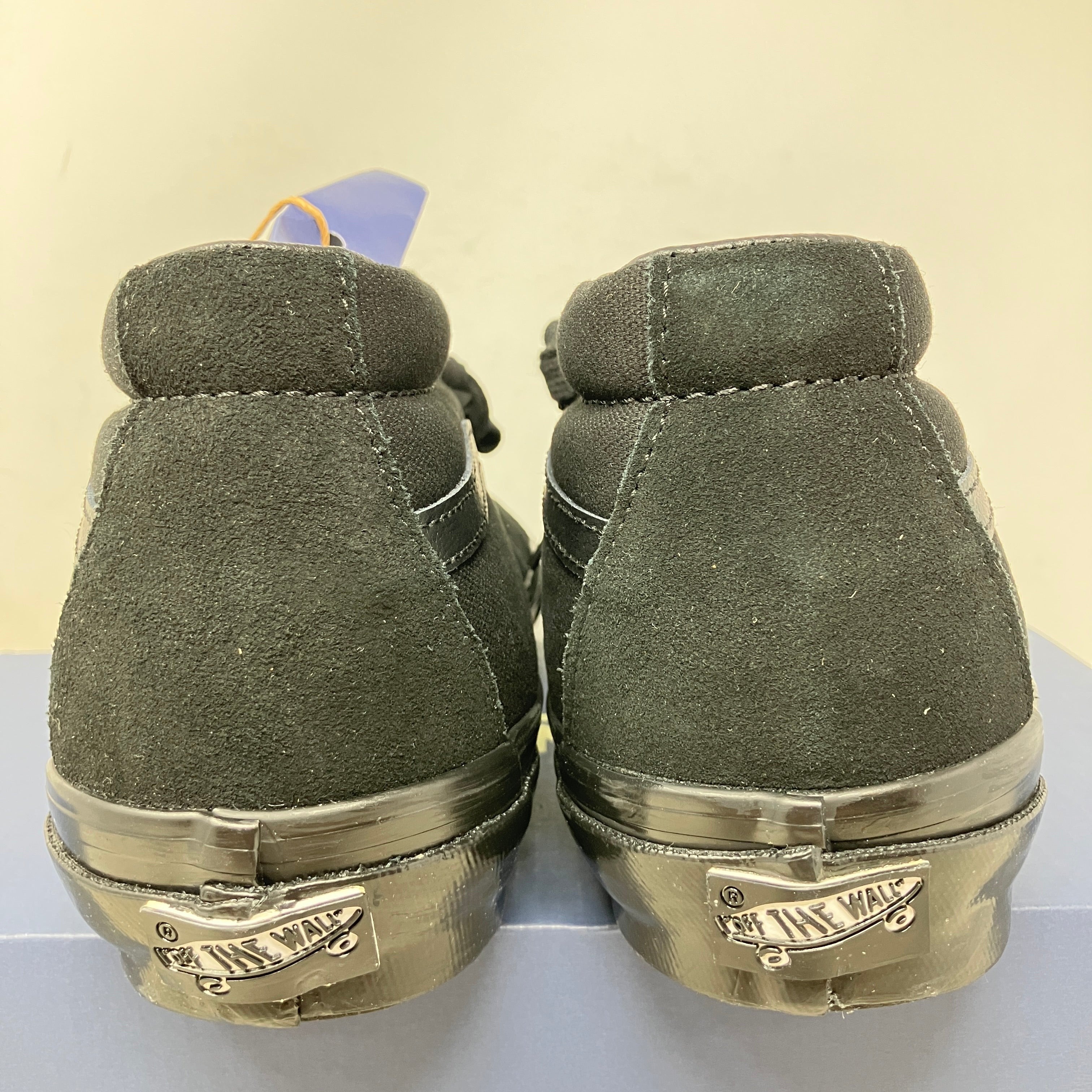 Vans Premium Sk8-Mid Black Shoe