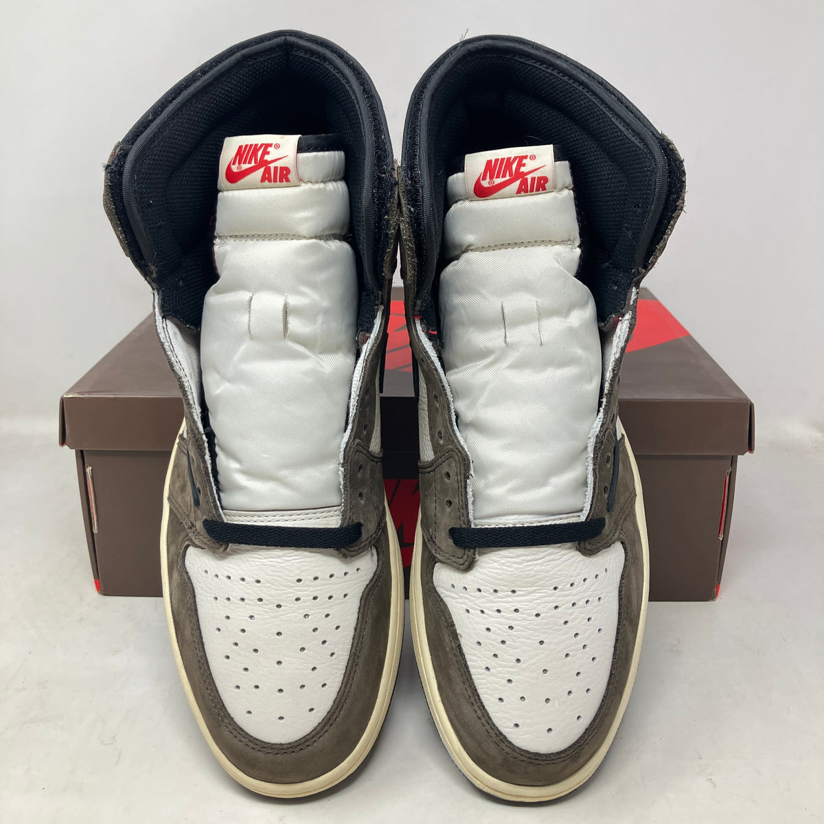 Jordan 1 Retro High OG SP Travis Scott Mocha
