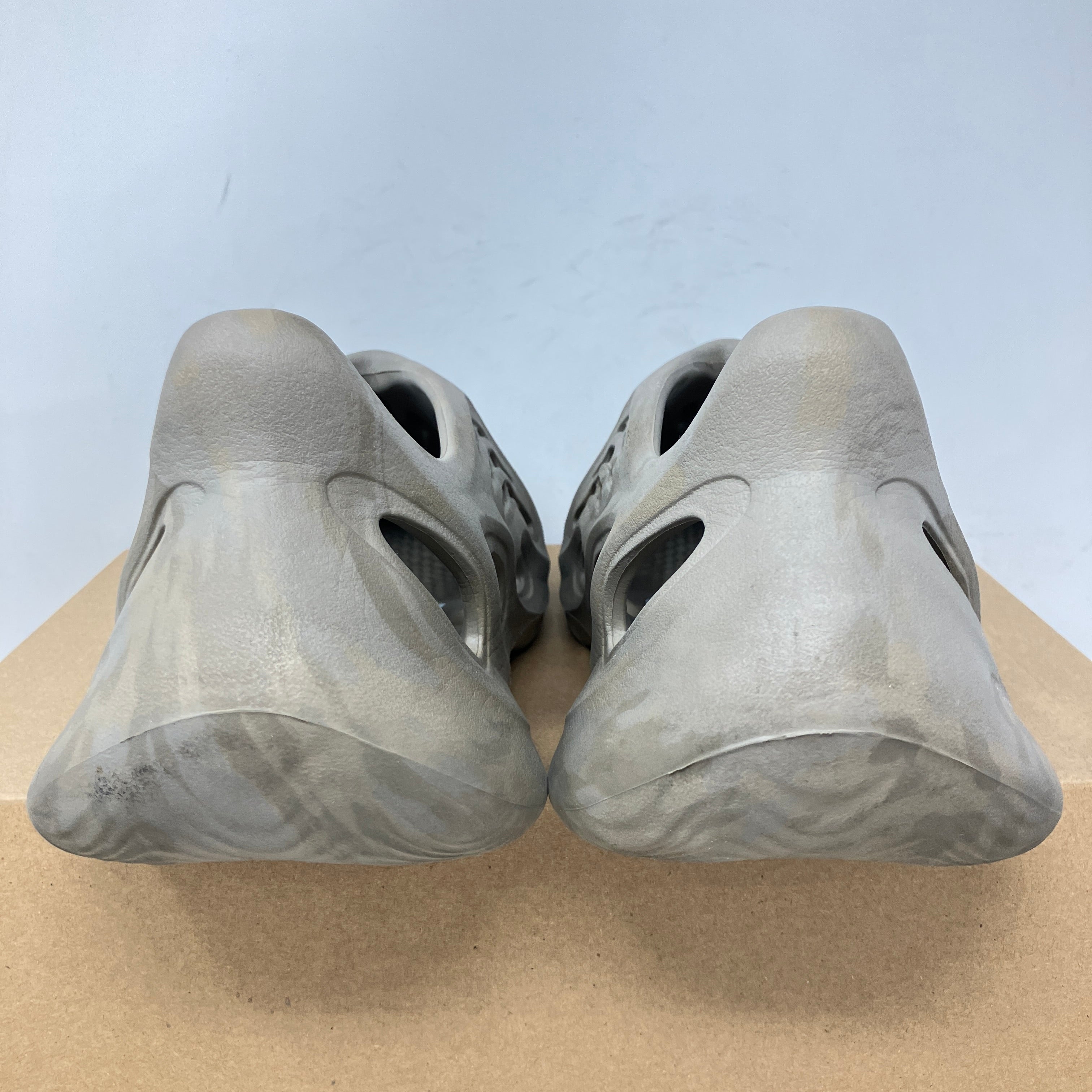adidas Yeezy Foam RNNR Stone Sage