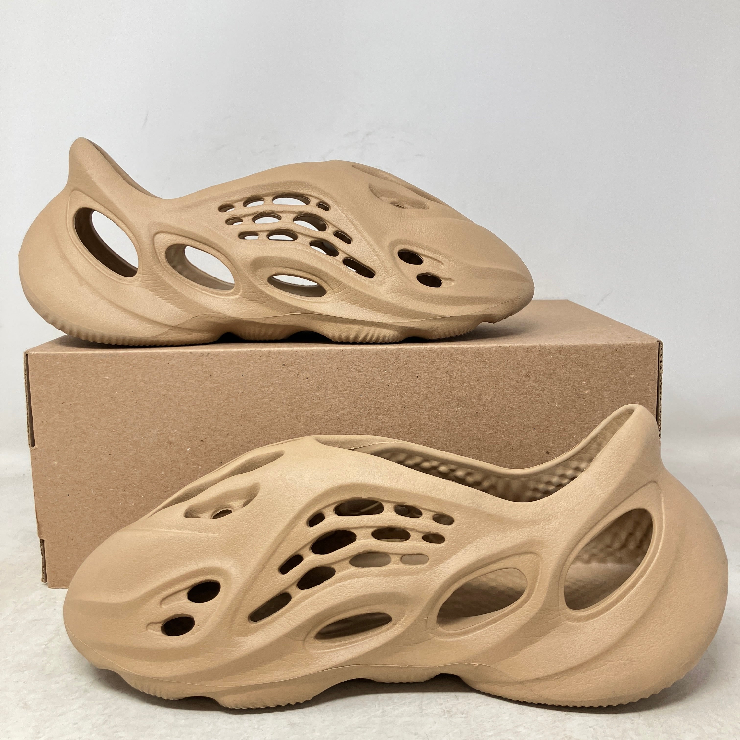 adidas Yeezy Foam RNNR Ochre