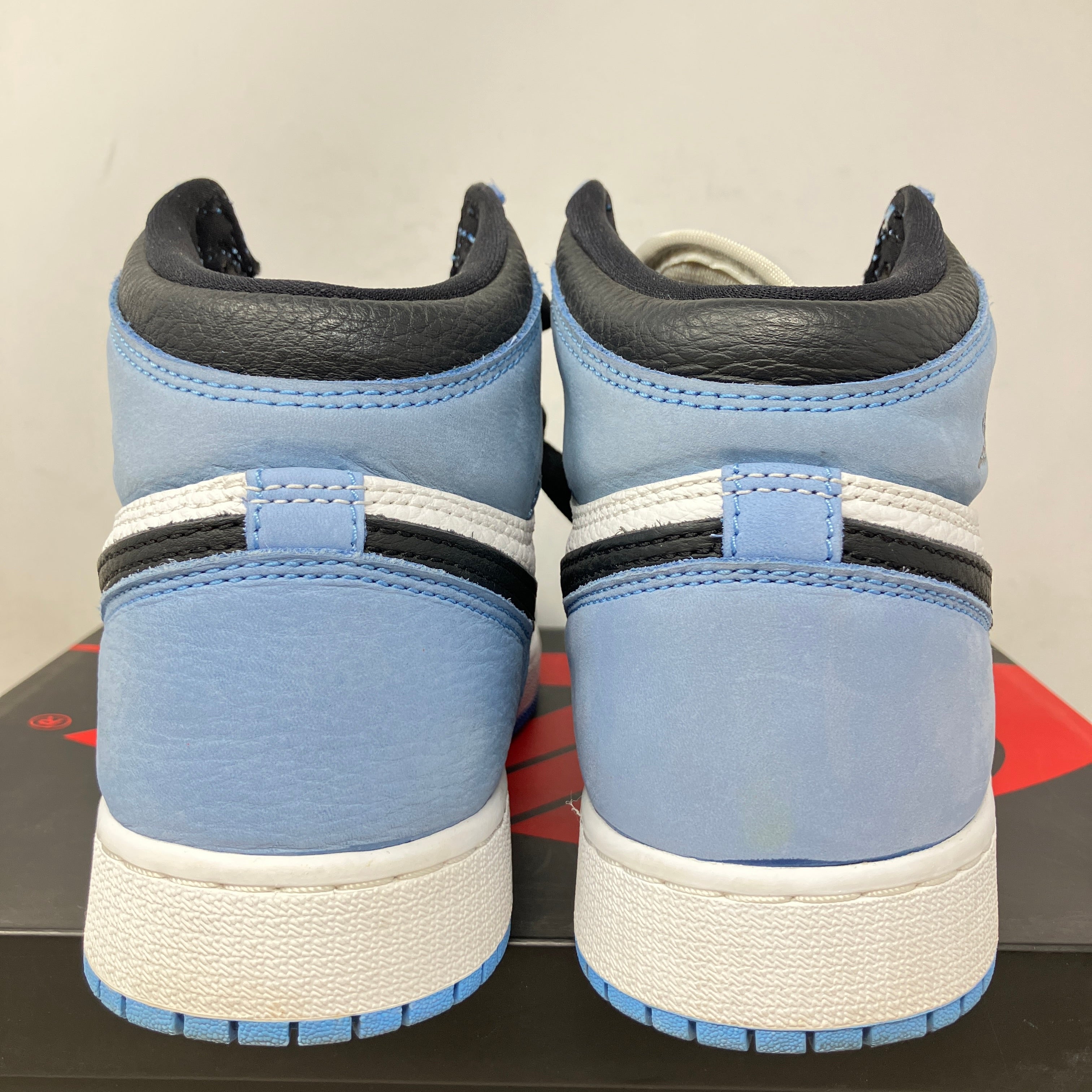 Jordan 1 Retro High OG University Blue (GS)