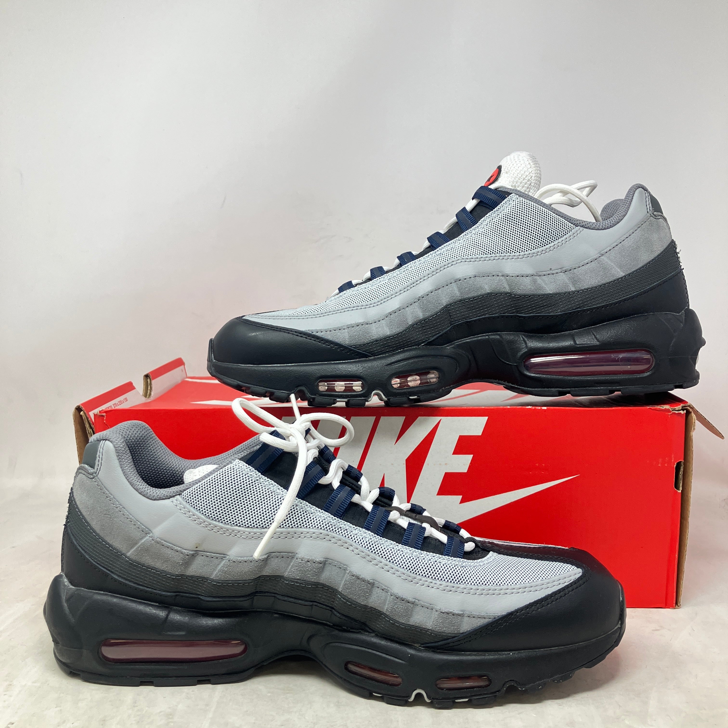 Nike Air Max 95 Track Red Smoke Grey