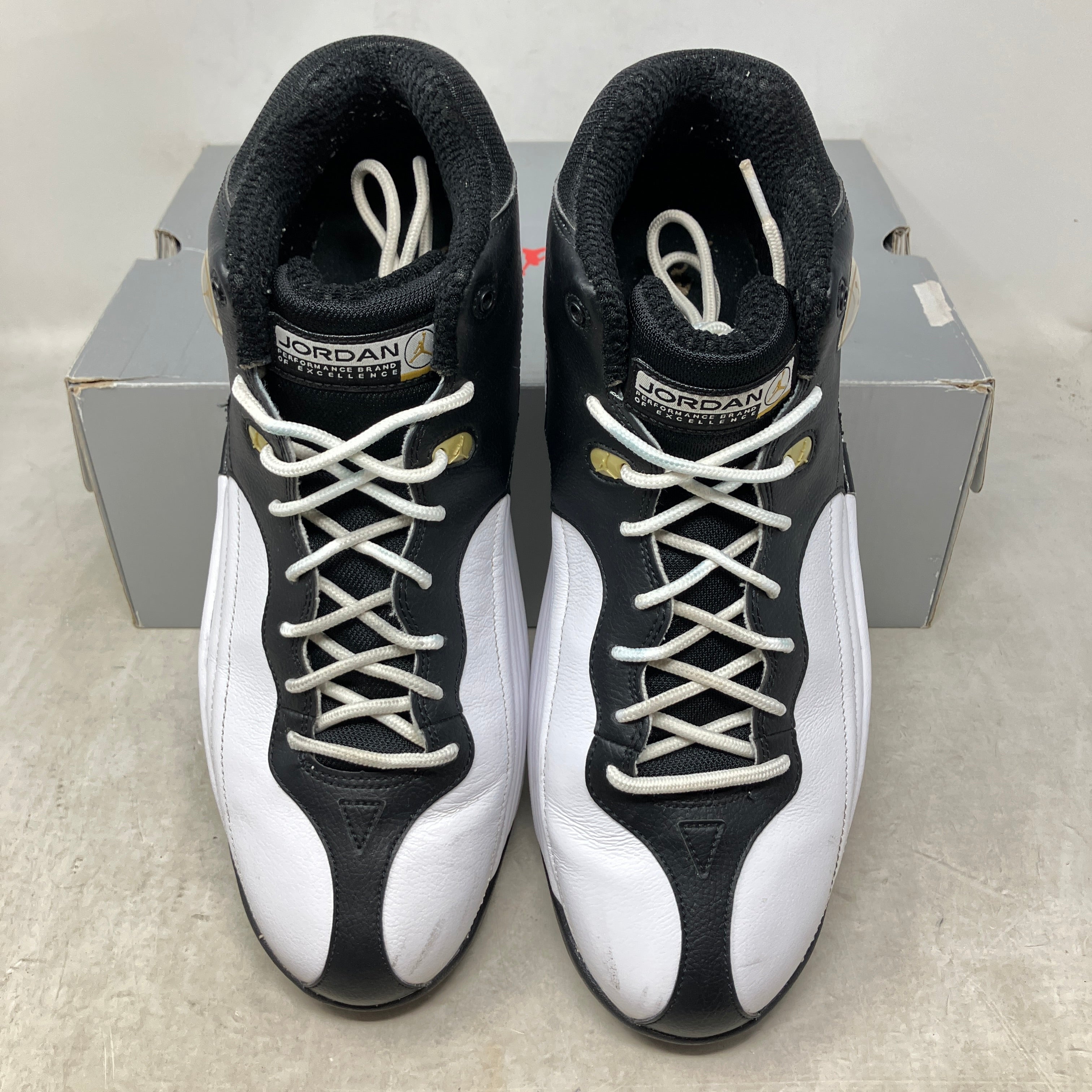 Jordan Jumpman Team 1 White Black Gold