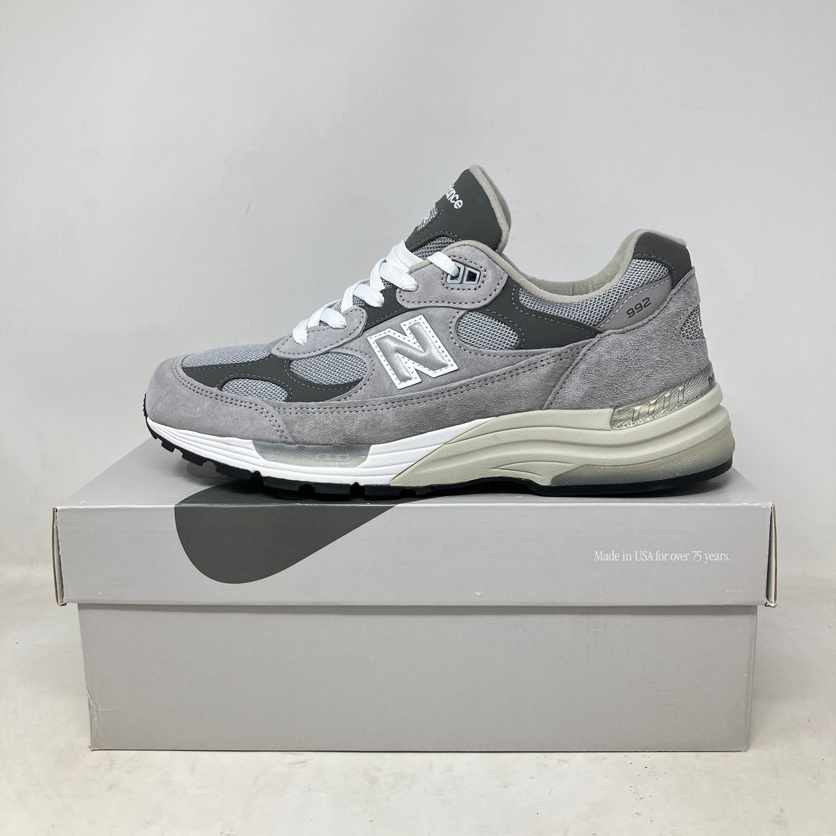 New Balance 992 MiUSA Grey Silver Metallic
