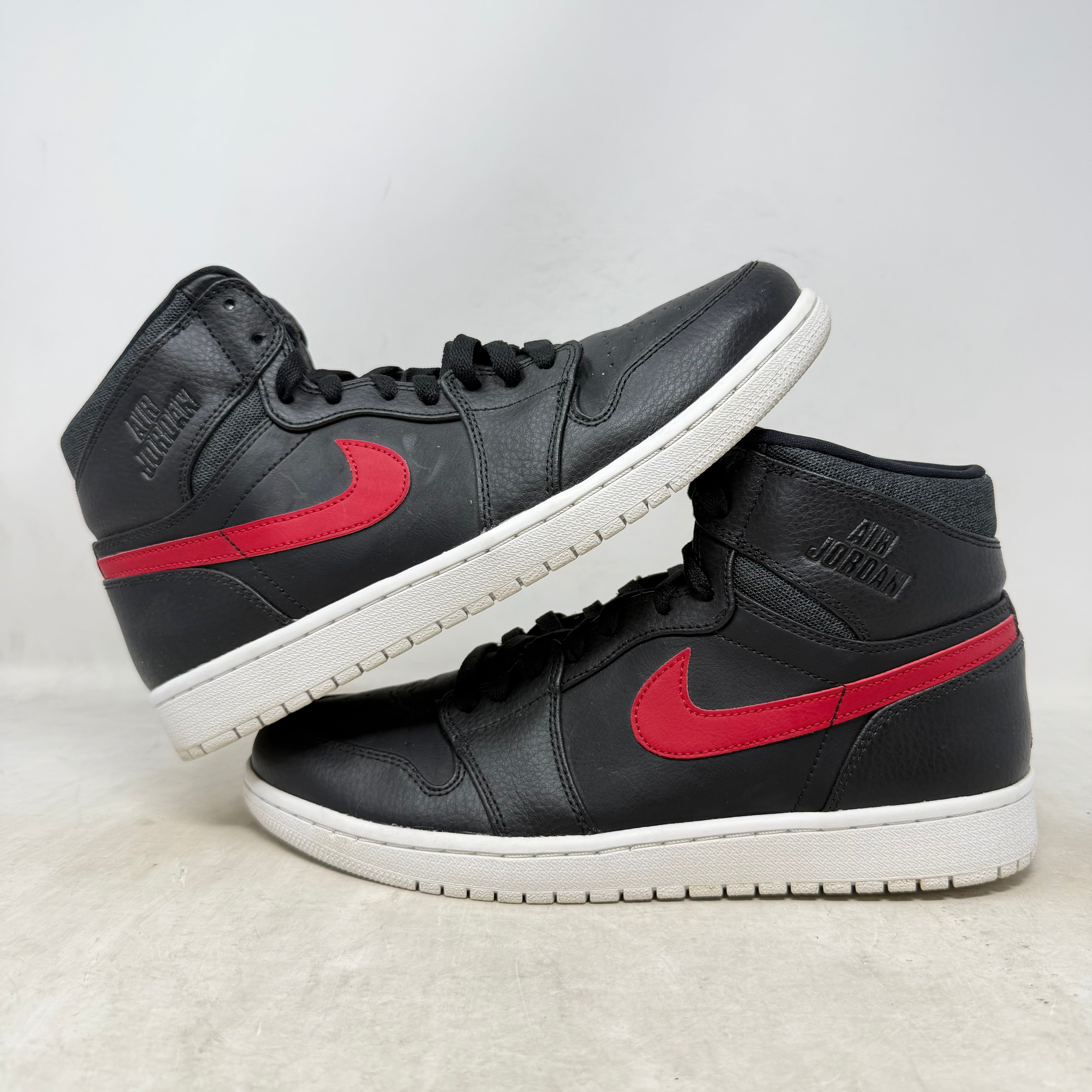 Jordan 1 Retro Rare Air Bred