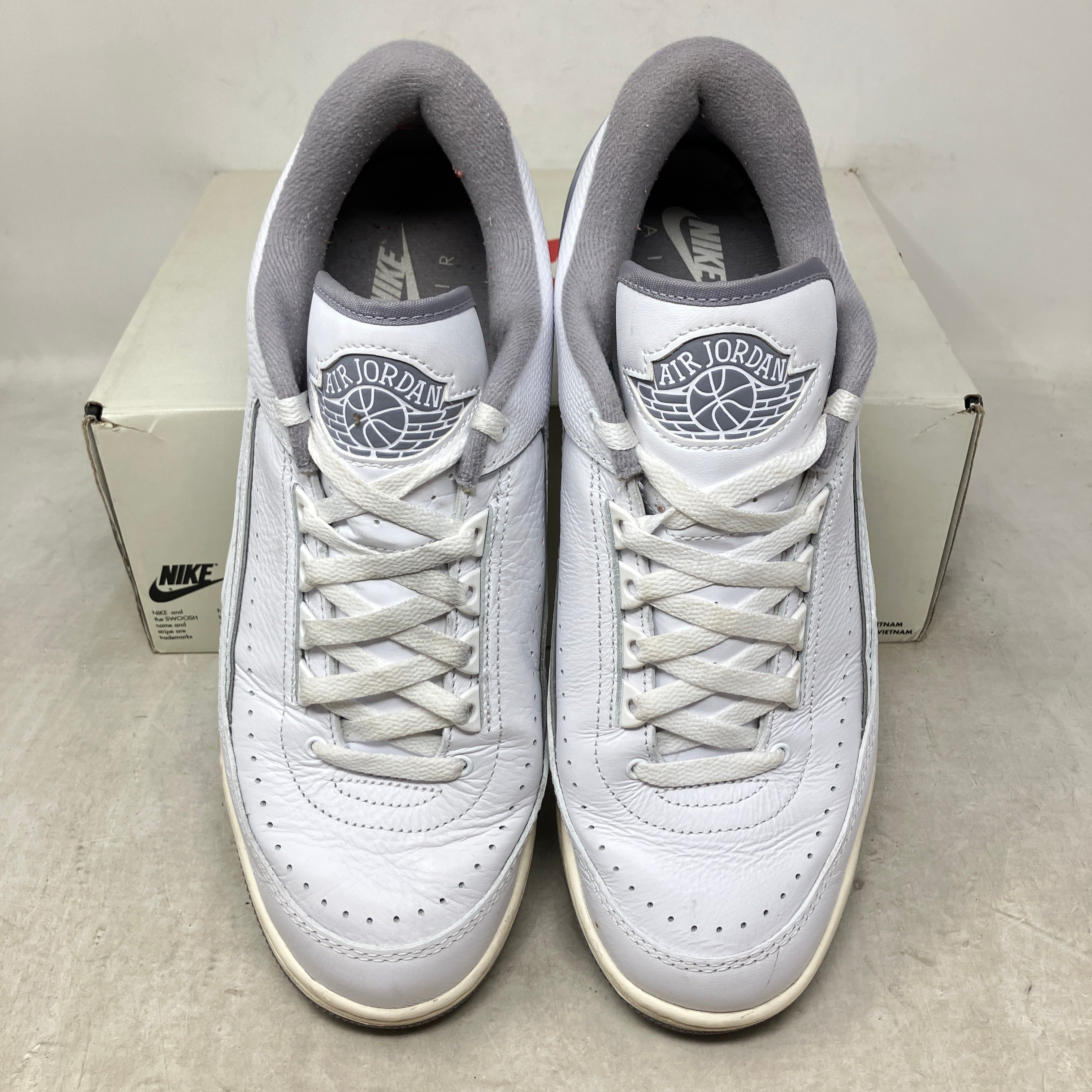 Jordan 2/3 White Cement