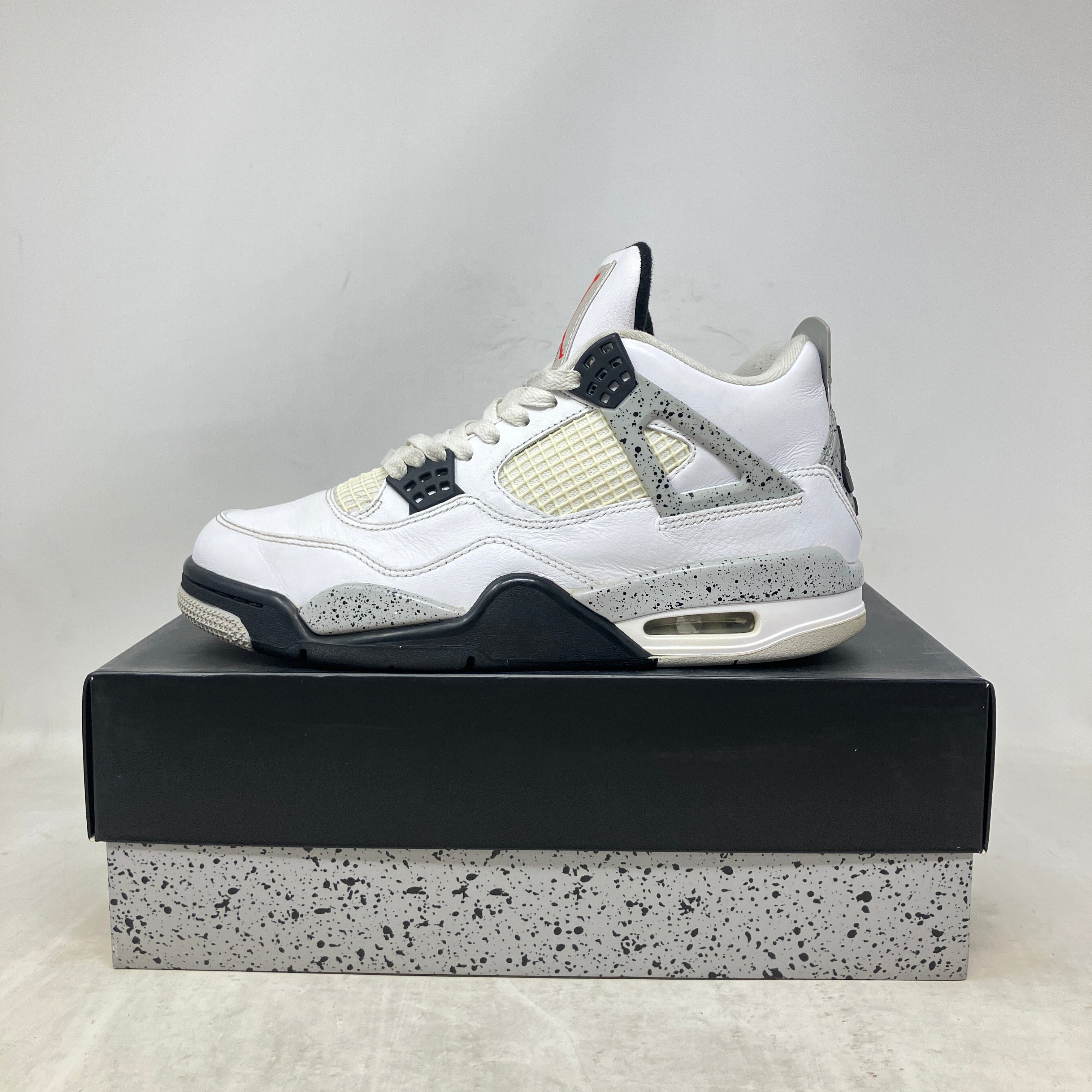 Jordan 4 Retro White Cement (2016)